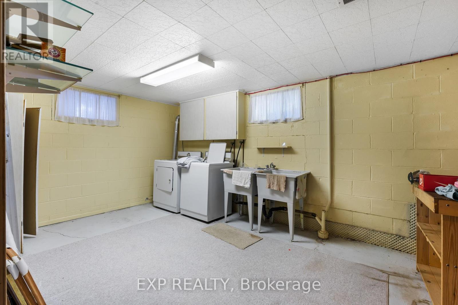 7301 Heximer Avenue, Niagara Falls (Oldfield), Ontario  L2G 4T5 - Photo 28 - X12444544