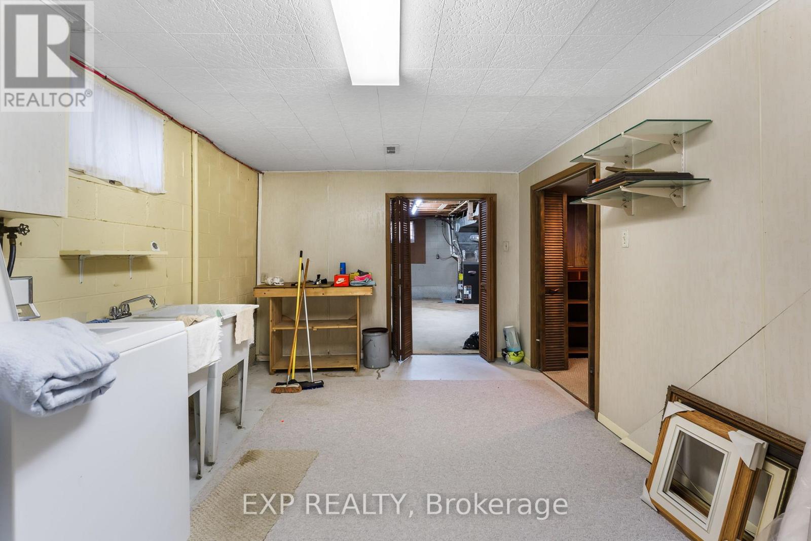 7301 Heximer Avenue, Niagara Falls (Oldfield), Ontario  L2G 4T5 - Photo 29 - X12444544