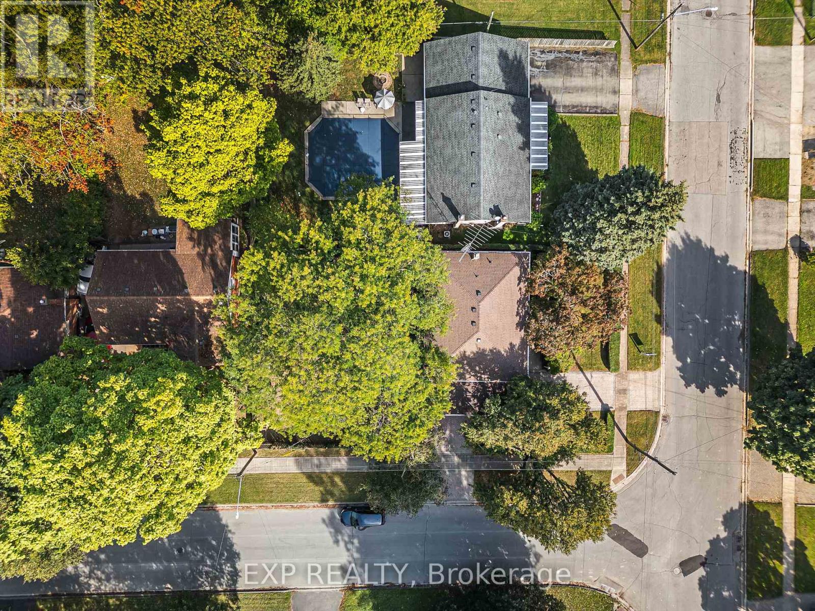 7301 Heximer Avenue, Niagara Falls (Oldfield), Ontario  L2G 4T5 - Photo 36 - X12444544