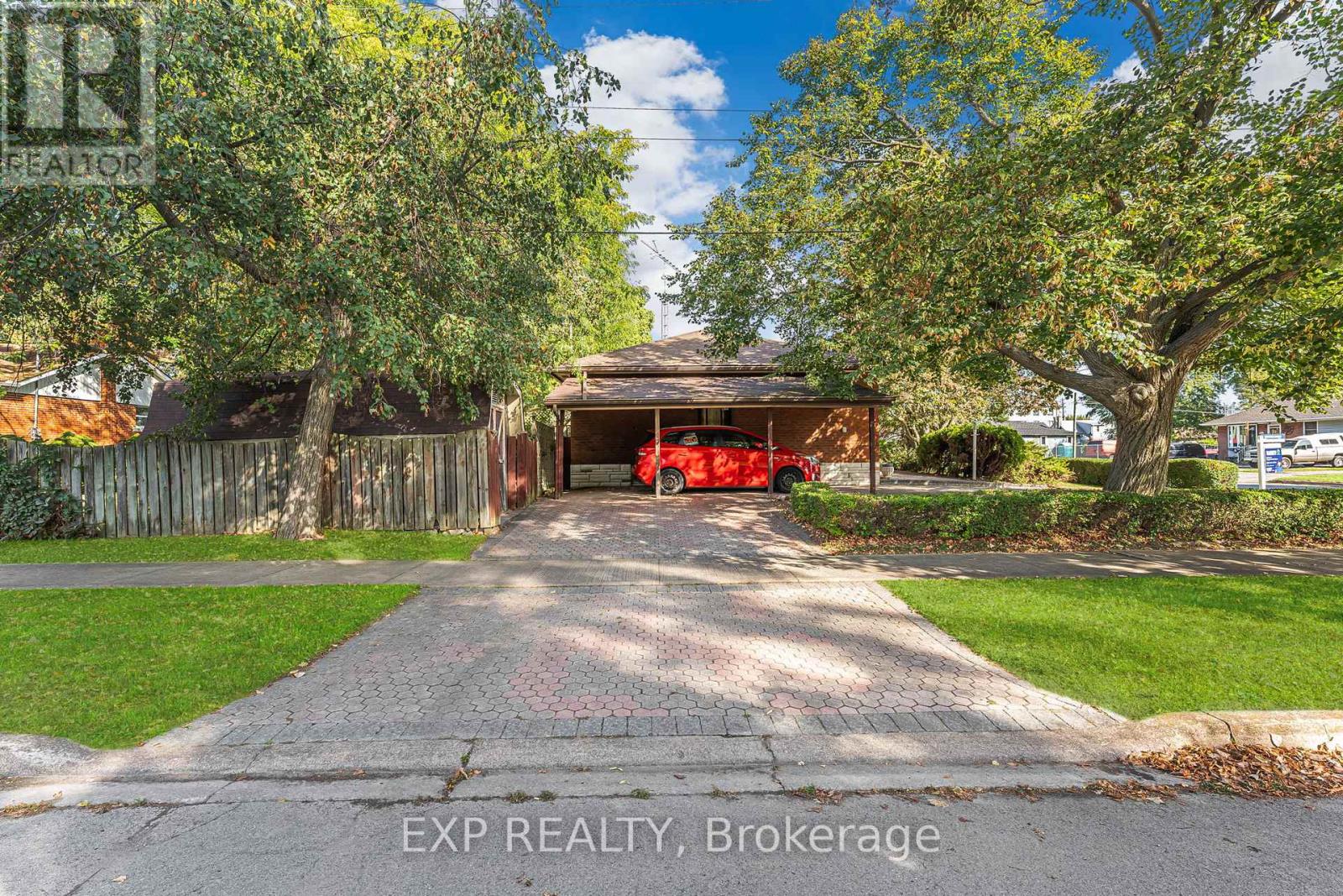 7301 Heximer Avenue, Niagara Falls (Oldfield), Ontario  L2G 4T5 - Photo 5 - X12444544