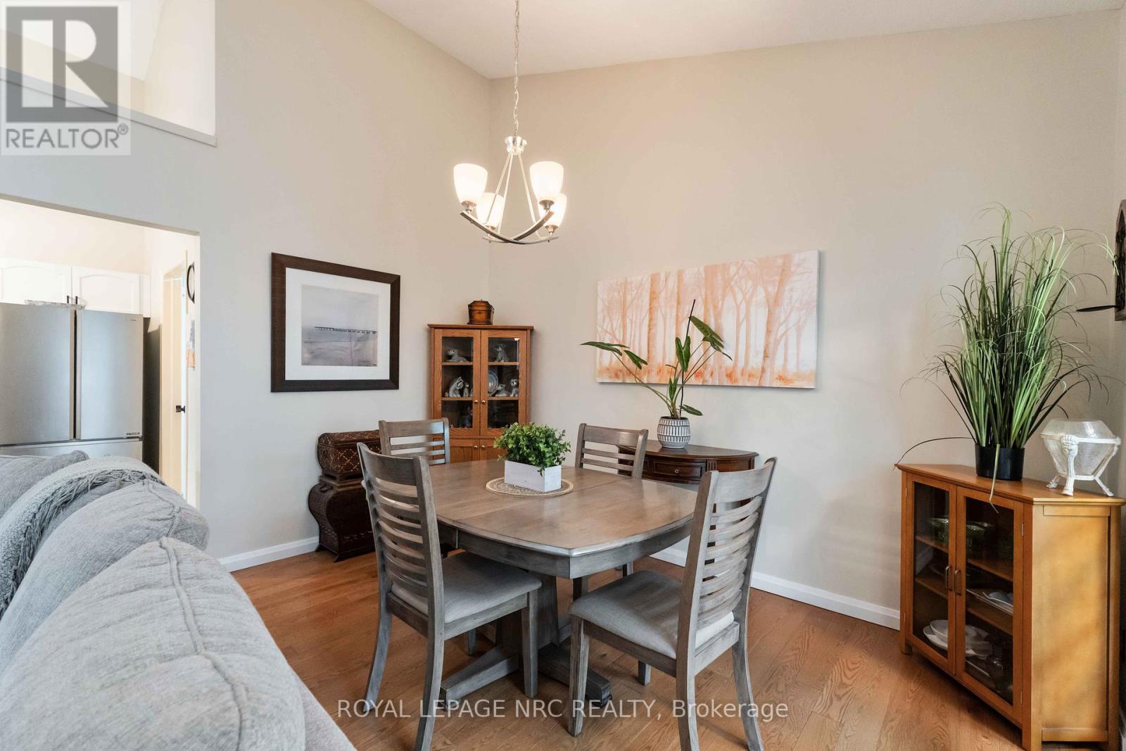 4156 Beechnut Court, Lincoln (Lincoln-Jordan/vineland), Ontario  L0R 2C0 - Photo 15 - X12444554