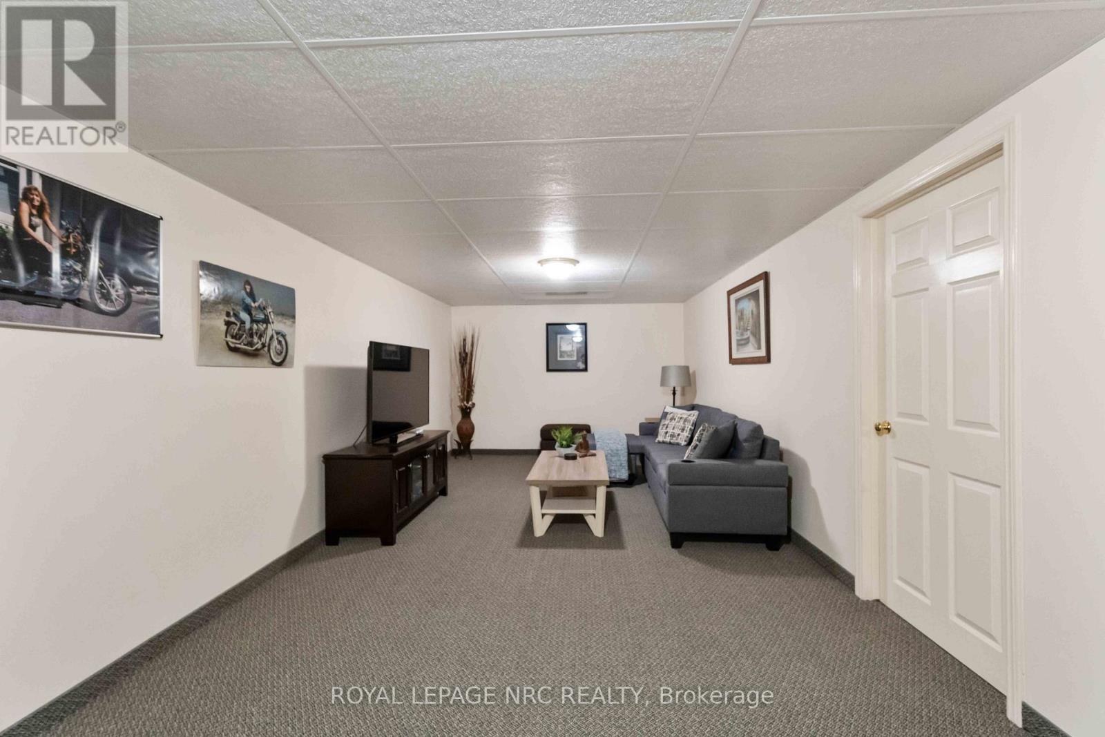 4156 Beechnut Court, Lincoln (Lincoln-Jordan/vineland), Ontario  L0R 2C0 - Photo 34 - X12444554