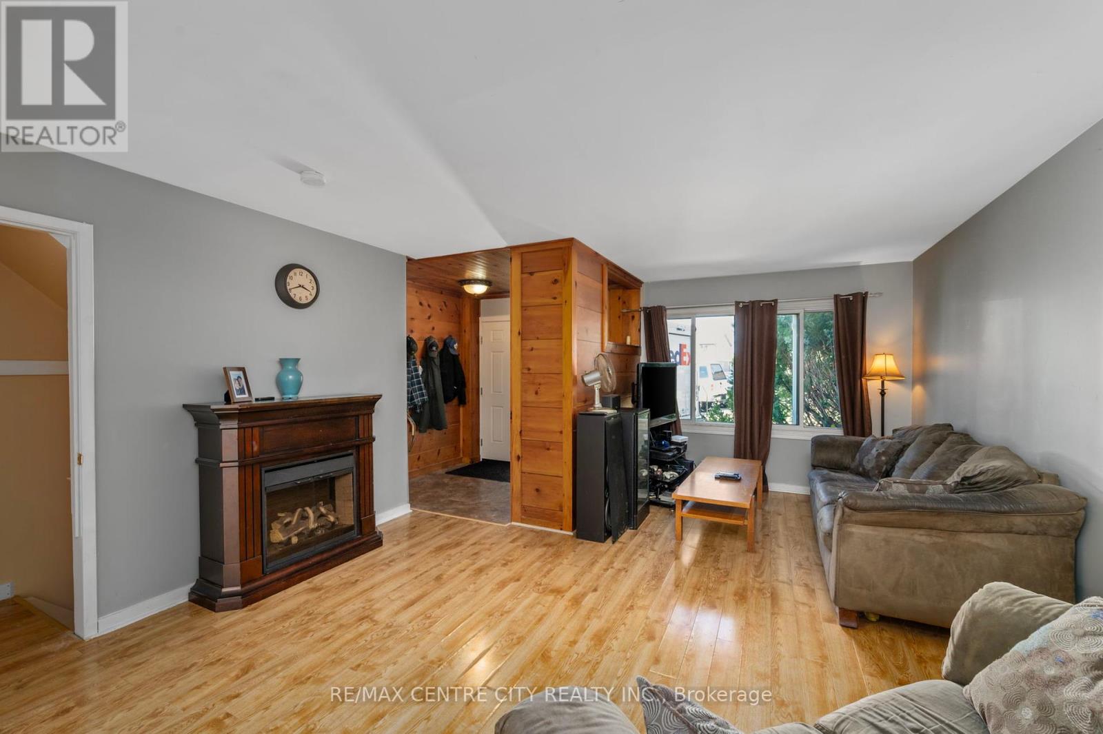 110 - 690 Little Grey Street E, London East (East L), Ontario  N5Z 4M9 - Photo 4 - X12444528