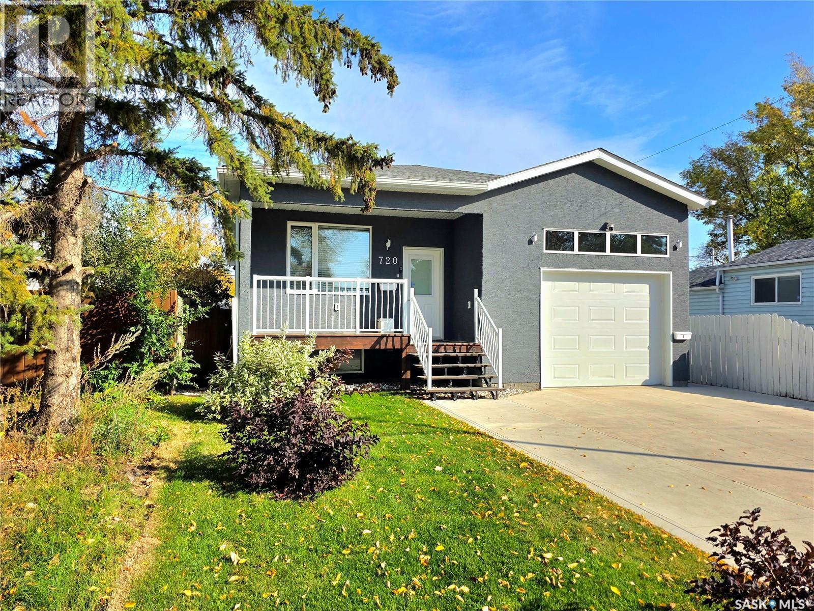 720 O AVENUE S, Saskatoon, Saskatchewan