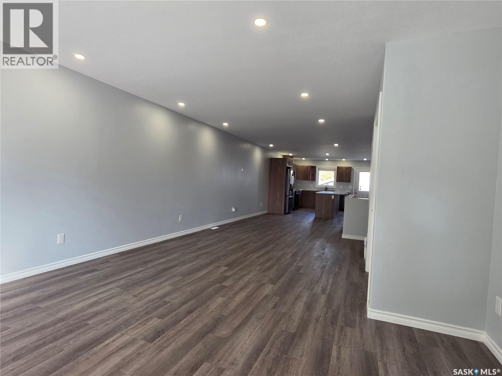 720 O Avenue S, Saskatoon, Saskatchewan  S7M 2S5 - Photo 29 - SK020076