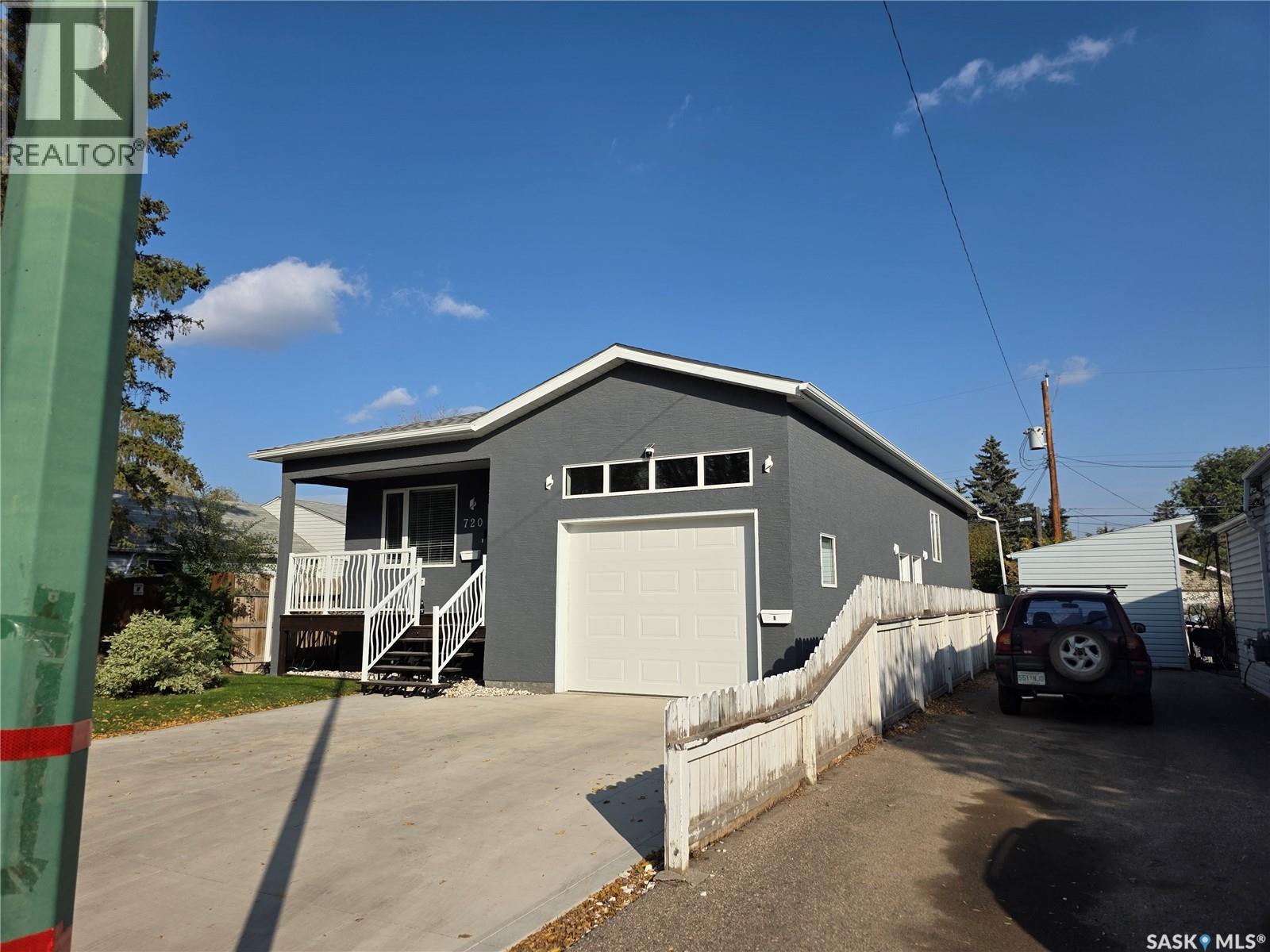 720 O Avenue S, Saskatoon, Saskatchewan  S7M 2S5 - Photo 28 - SK020076