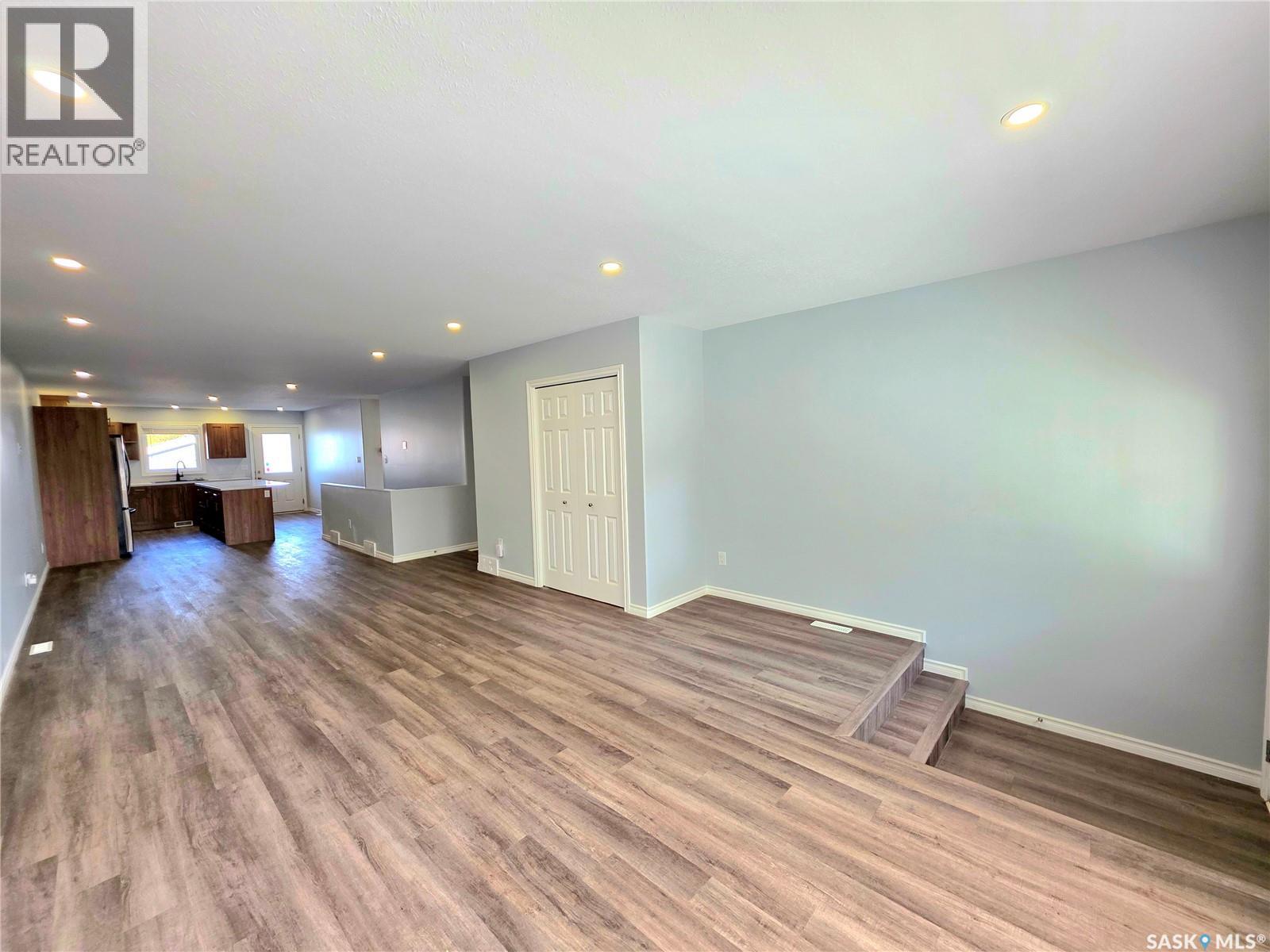 720 O Avenue S, Saskatoon, Saskatchewan  S7M 2S5 - Photo 31 - SK020076