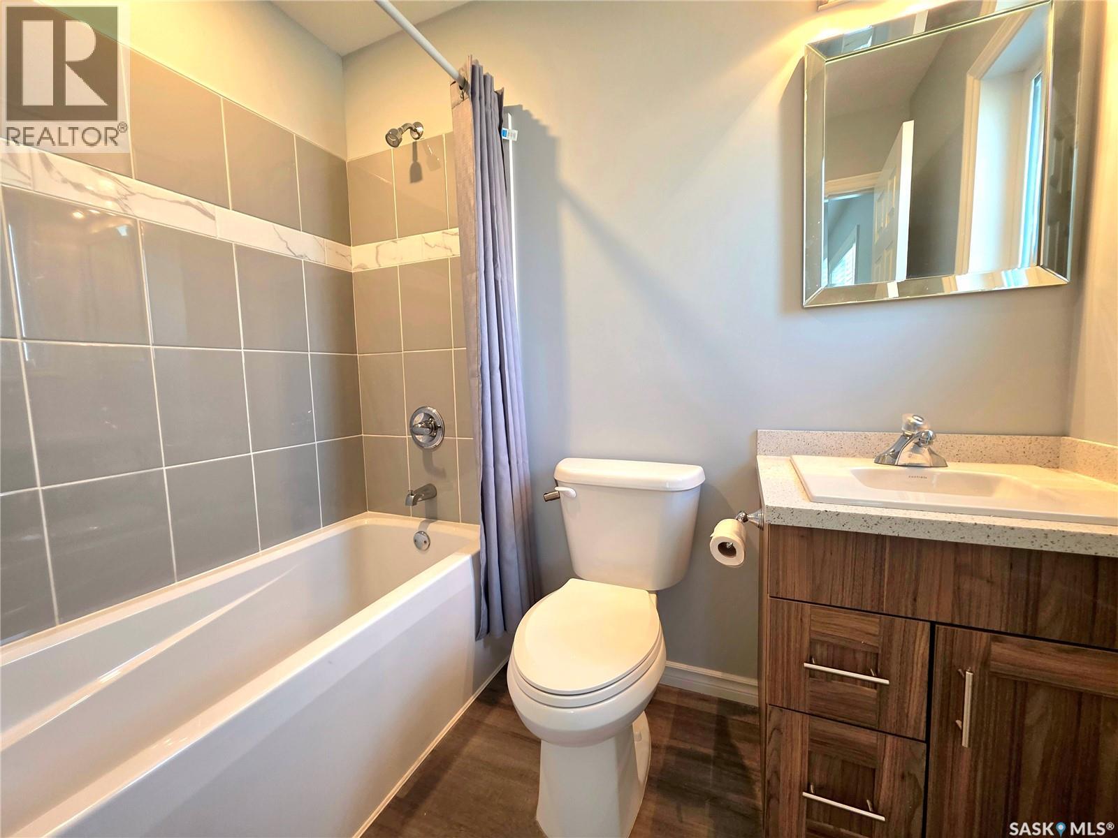 720 O Avenue S, Saskatoon, Saskatchewan  S7M 2S5 - Photo 48 - SK020076