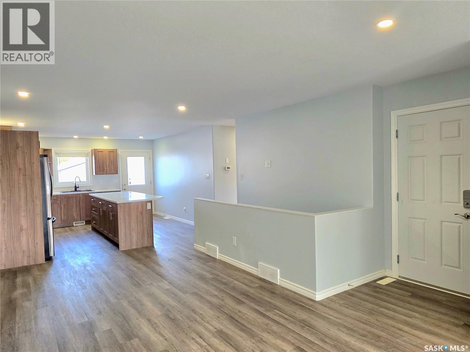 720 O Avenue S, Saskatoon, Saskatchewan  S7M 2S5 - Photo 32 - SK020076