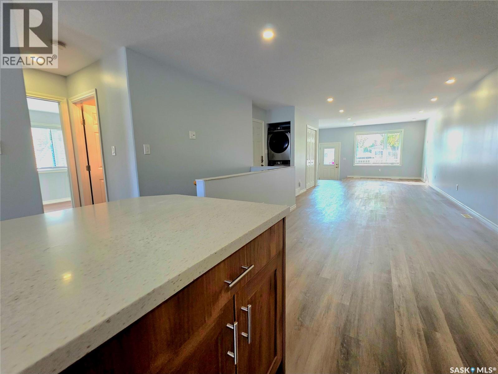 720 O Avenue S, Saskatoon, Saskatchewan  S7M 2S5 - Photo 38 - SK020076