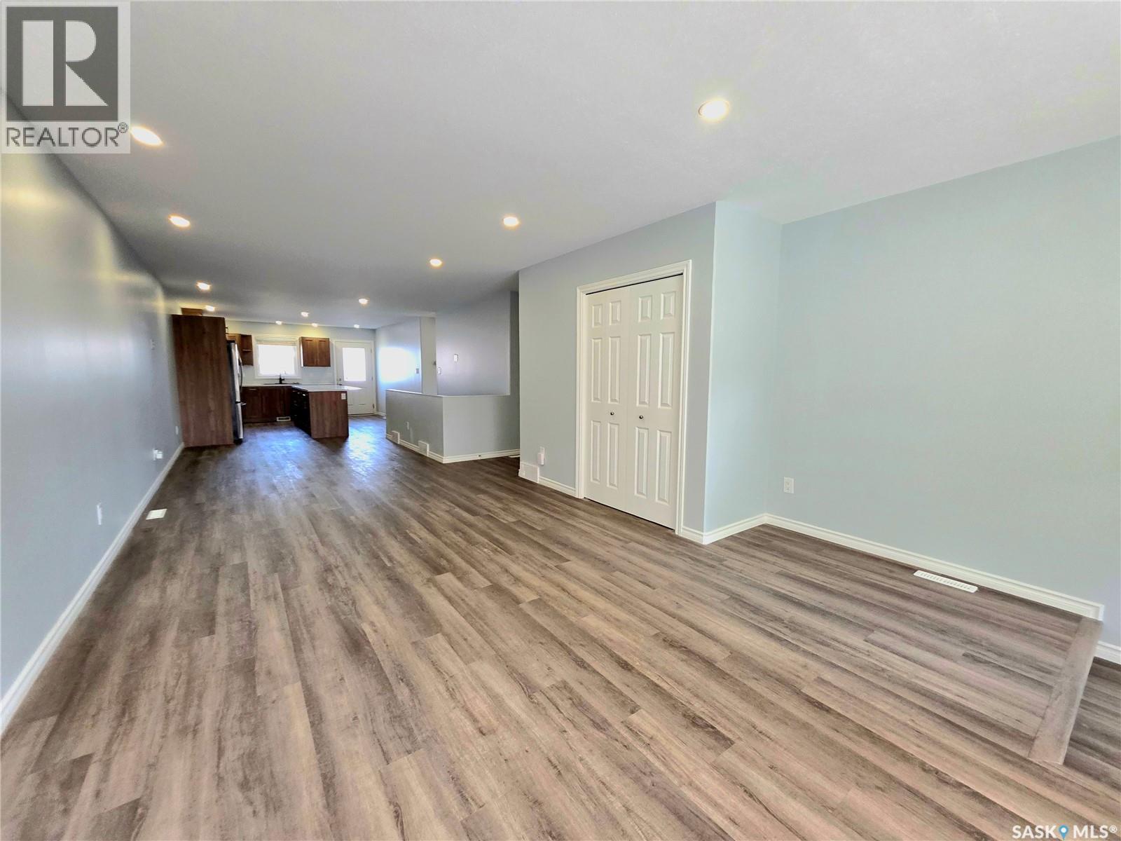 720 O Avenue S, Saskatoon, Saskatchewan  S7M 2S5 - Photo 43 - SK020076