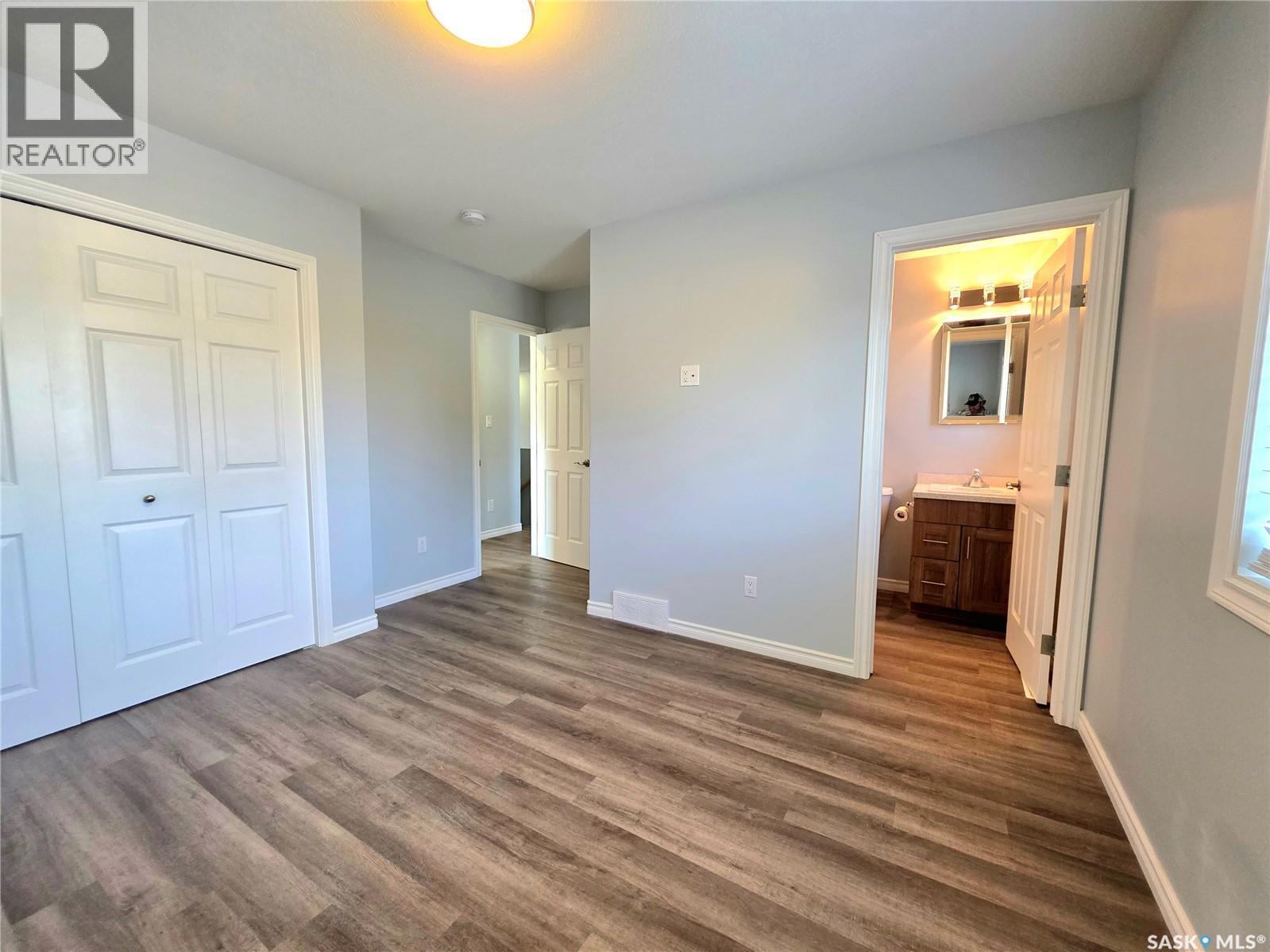720 O Avenue S, Saskatoon, Saskatchewan  S7M 2S5 - Photo 47 - SK020076