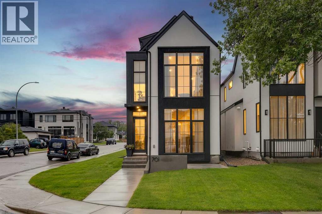 701 27 Avenue Nw, Calgary, Alberta  T2M 2J4 - Photo 2 - A2243194