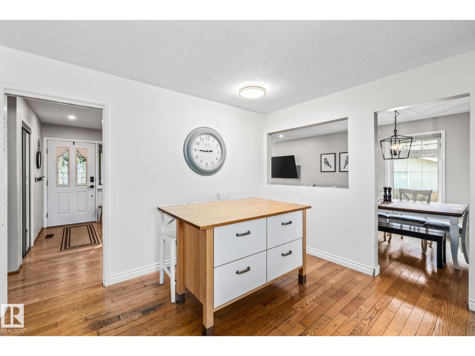 18 Burnham Avenue, St. Albert, Alberta  T8N 0A7 - Photo 4 - E4460792