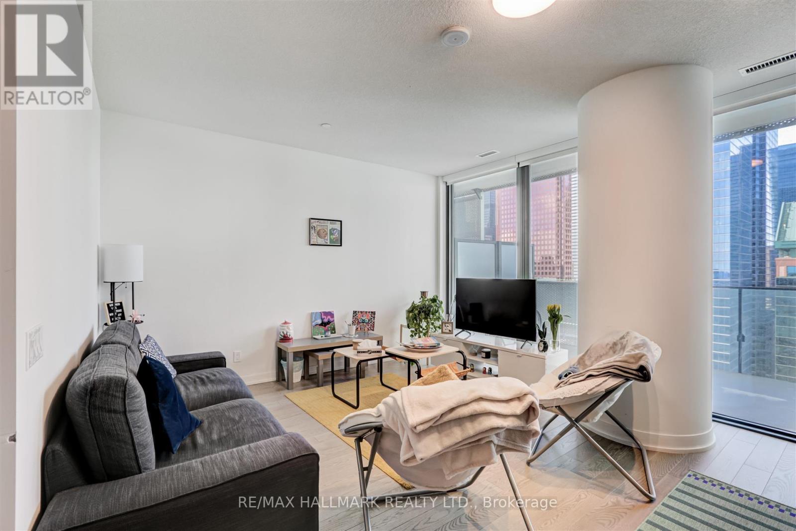 2406 - 25 Richmond Street E, Toronto (Church-Yonge Corridor), Ontario  M5C 1N7 - Photo 7 - C12444527
