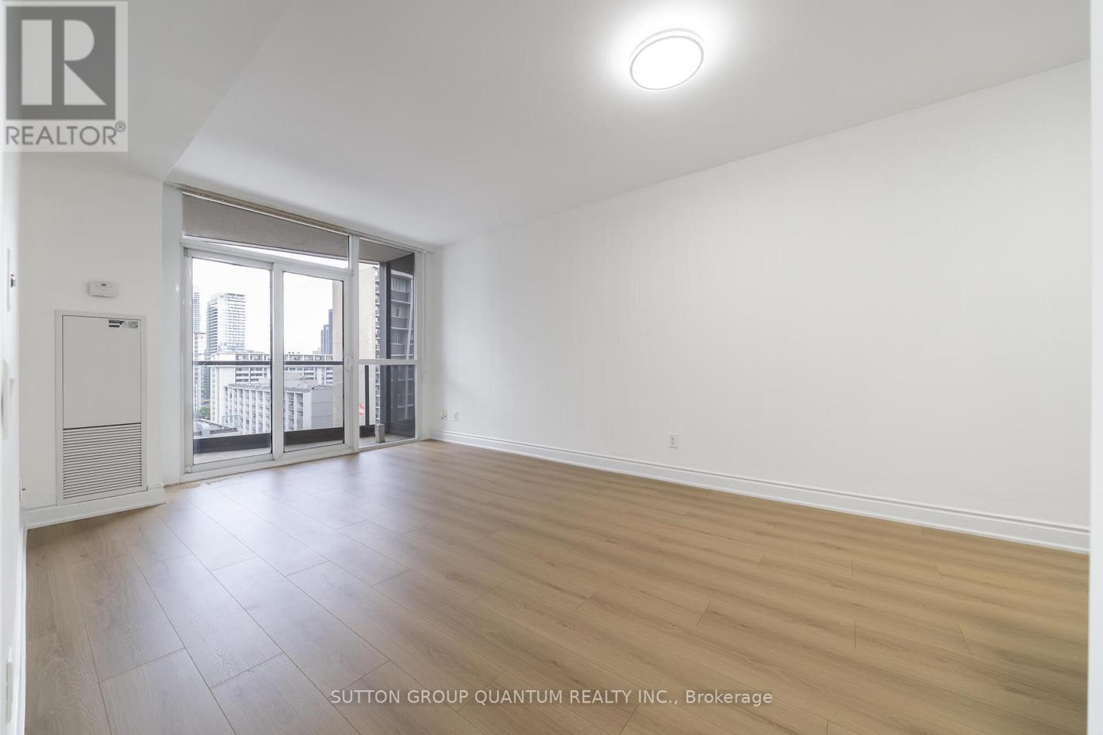 1902 - 21 Carlton Street, Toronto (Church-Yonge Corridor), Ontario  M5B 1L3 - Photo 10 - C12444559