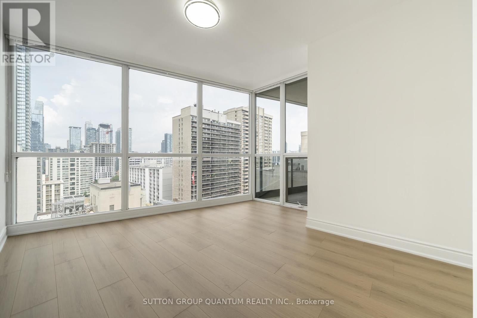 1902 - 21 Carlton Street, Toronto (Church-Yonge Corridor), Ontario  M5B 1L3 - Photo 16 - C12444559