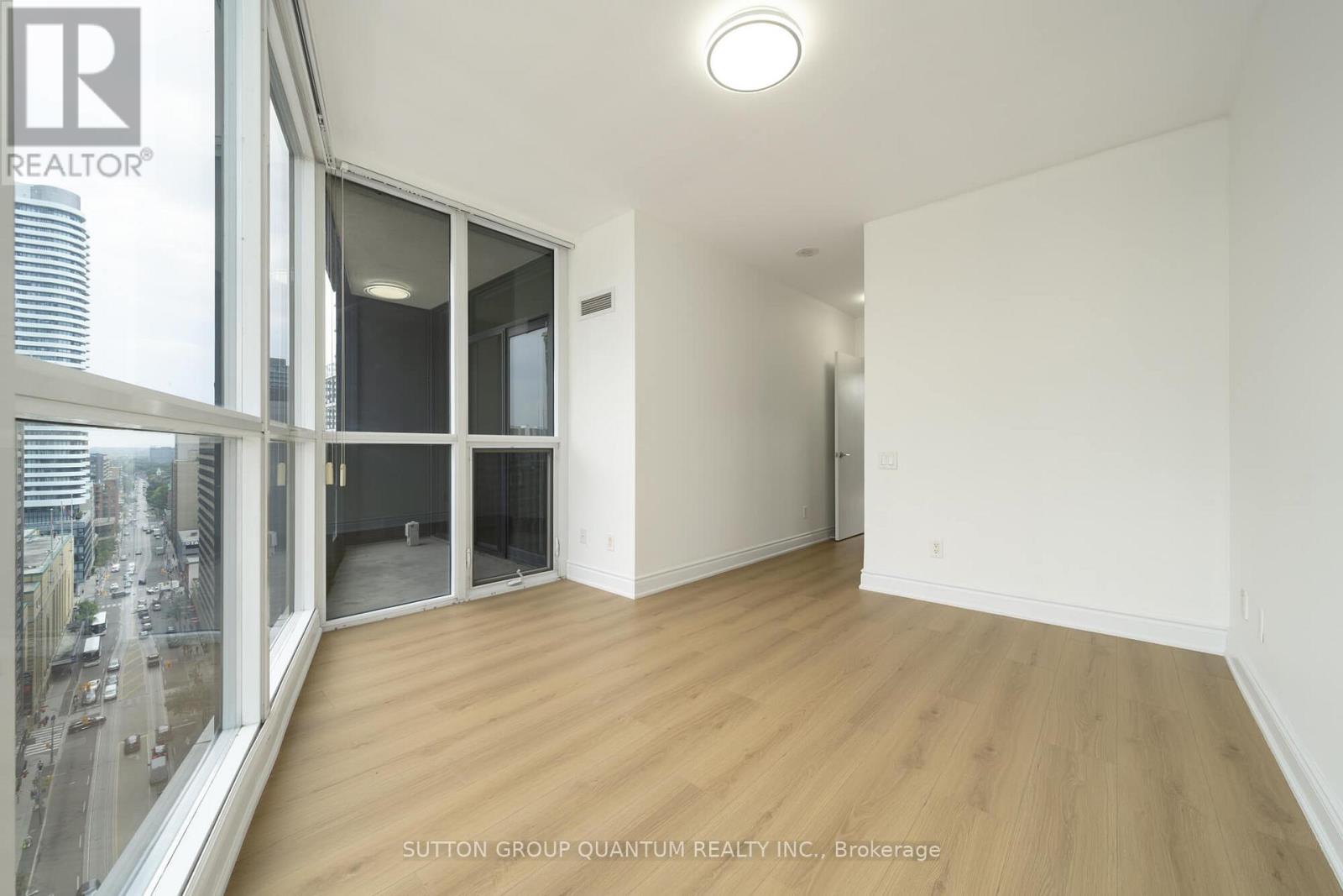 1902 - 21 Carlton Street, Toronto (Church-Yonge Corridor), Ontario  M5B 1L3 - Photo 18 - C12444559