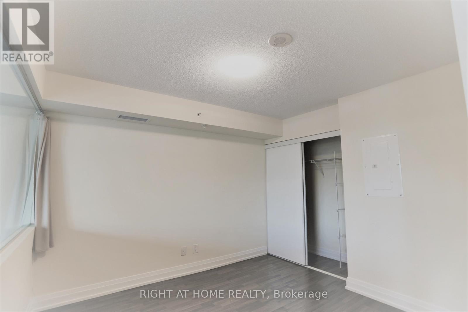 E1208 - 555 Wilson Avenue, Toronto, Ontario  M3H 0C5 - Photo 25 - C12444567