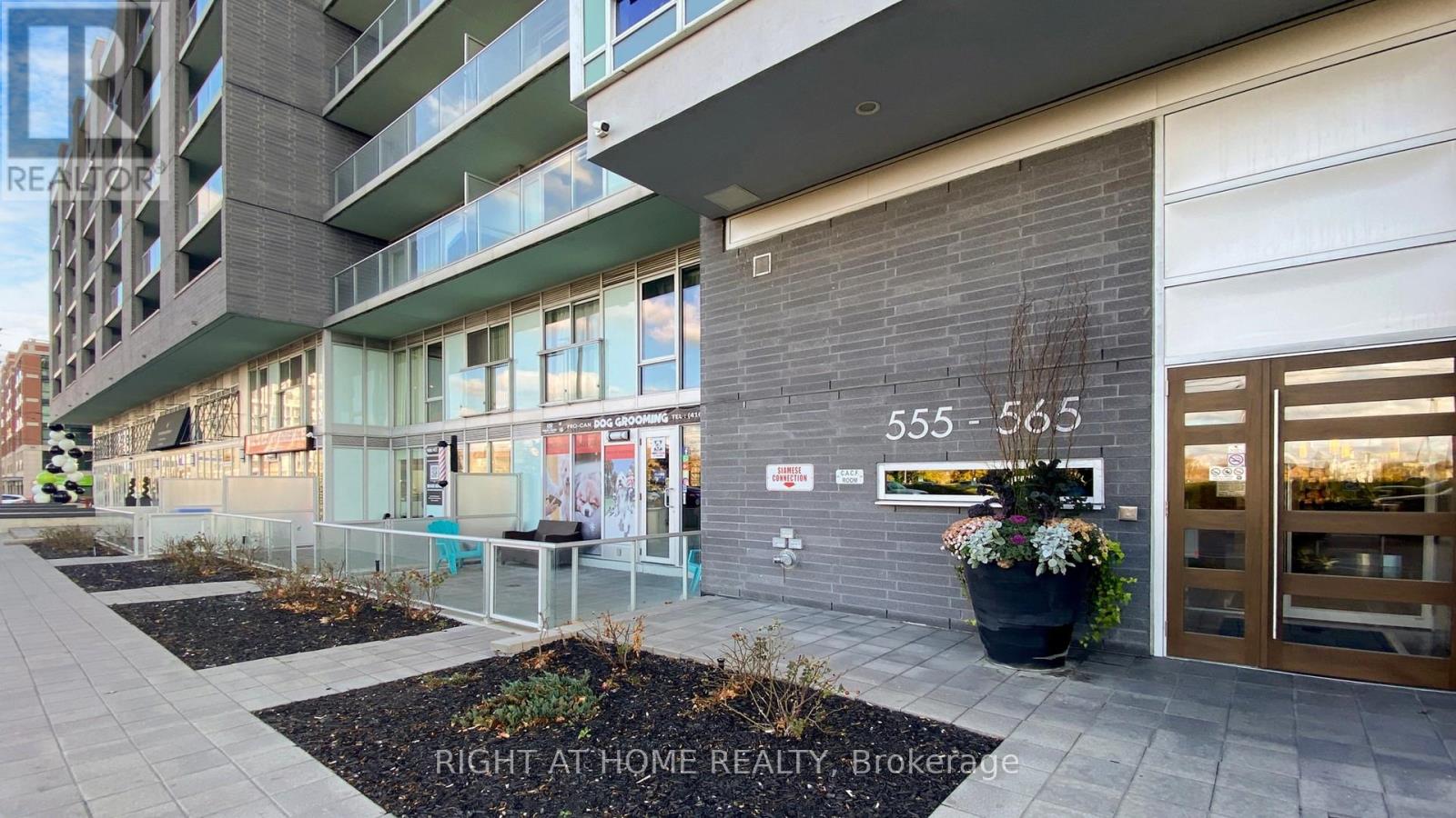 E1208 - 555 Wilson Avenue, Toronto, Ontario  M3H 0C5 - Photo 6 - C12444567