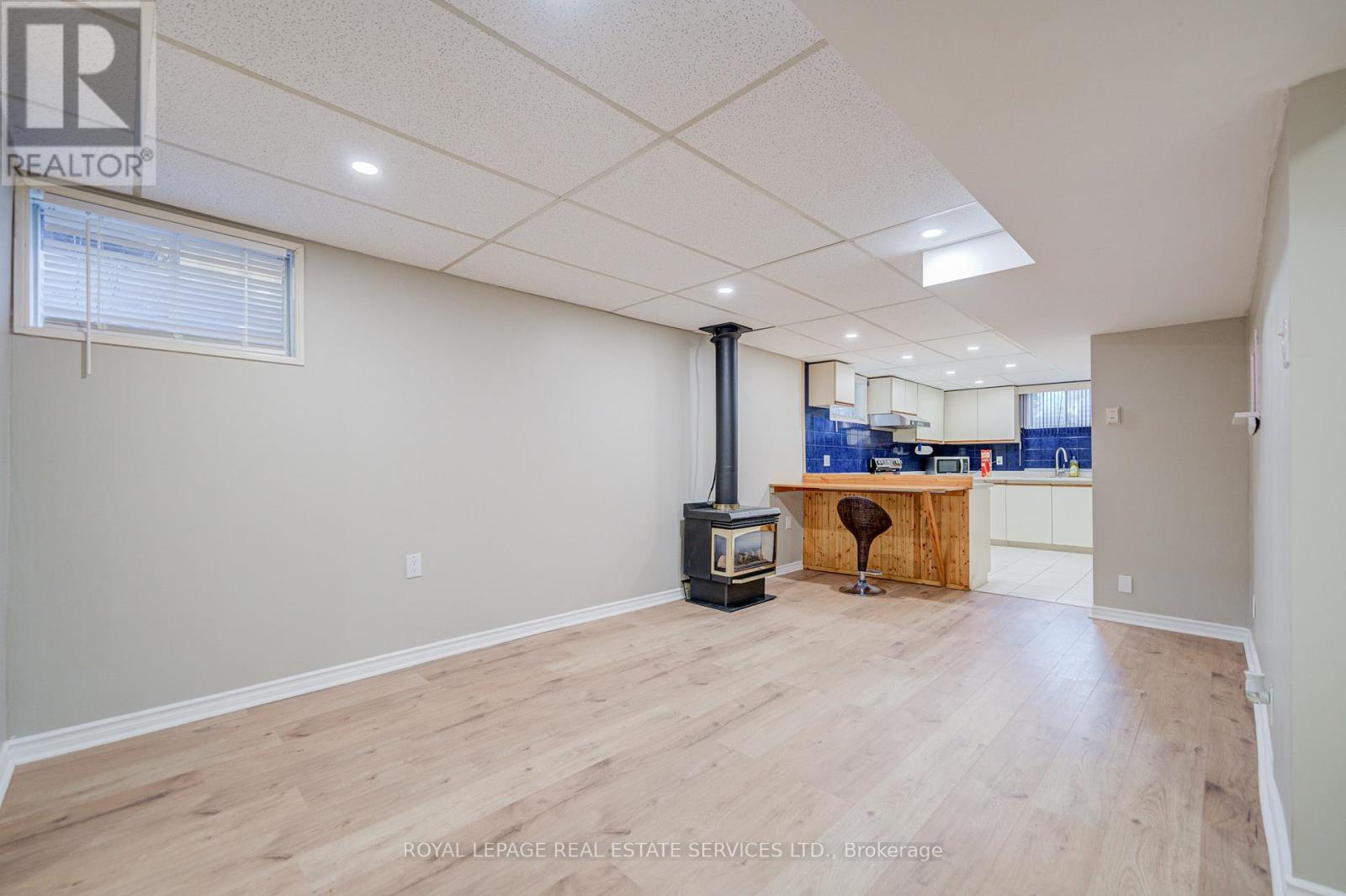 Lower - 4418 Hearthside Drive, Mississauga, Ontario  L5R 1R3 - Photo 6 - W12395145