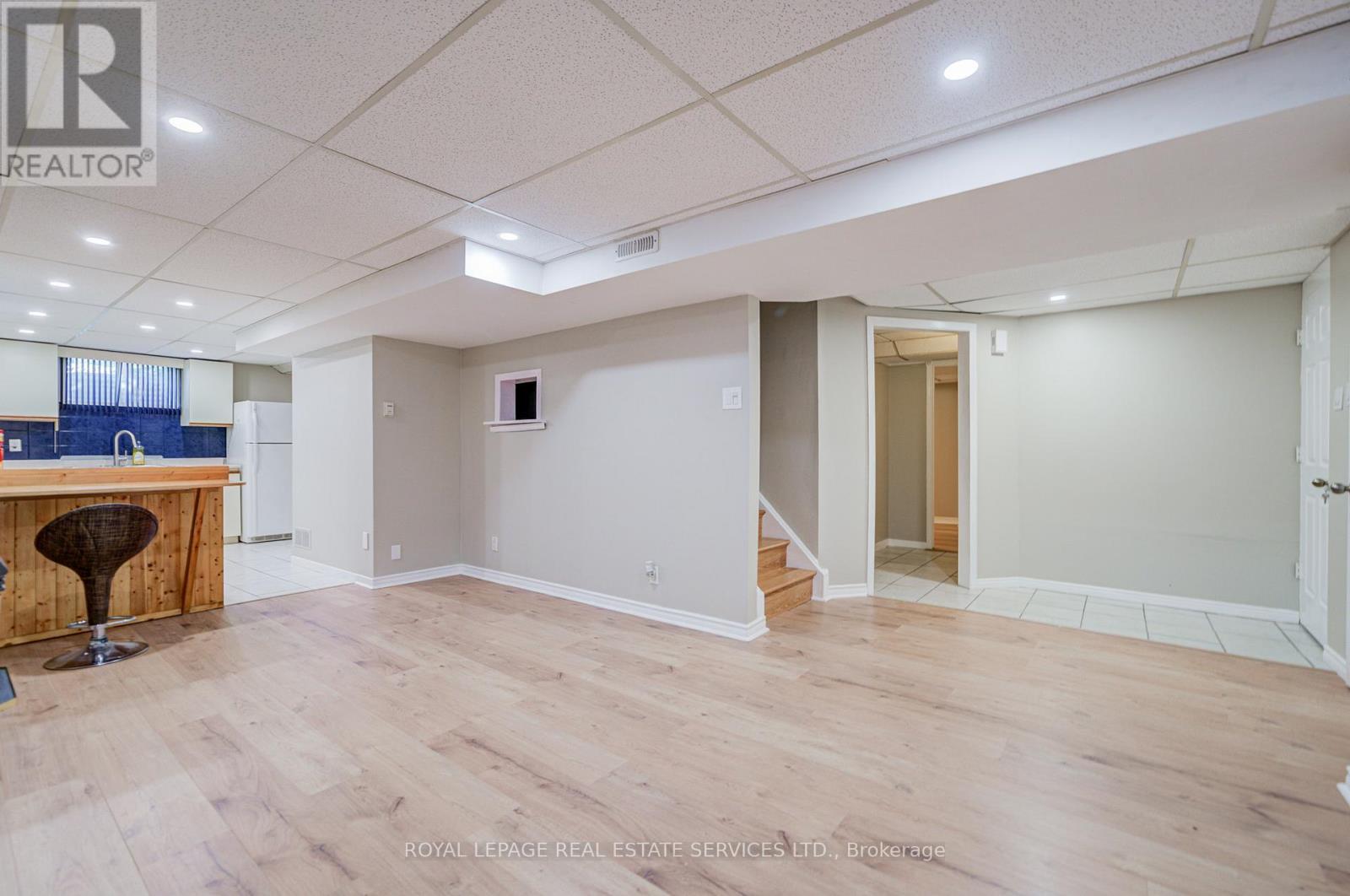 Lower - 4418 Hearthside Drive, Mississauga, Ontario  L5R 1R3 - Photo 8 - W12395145