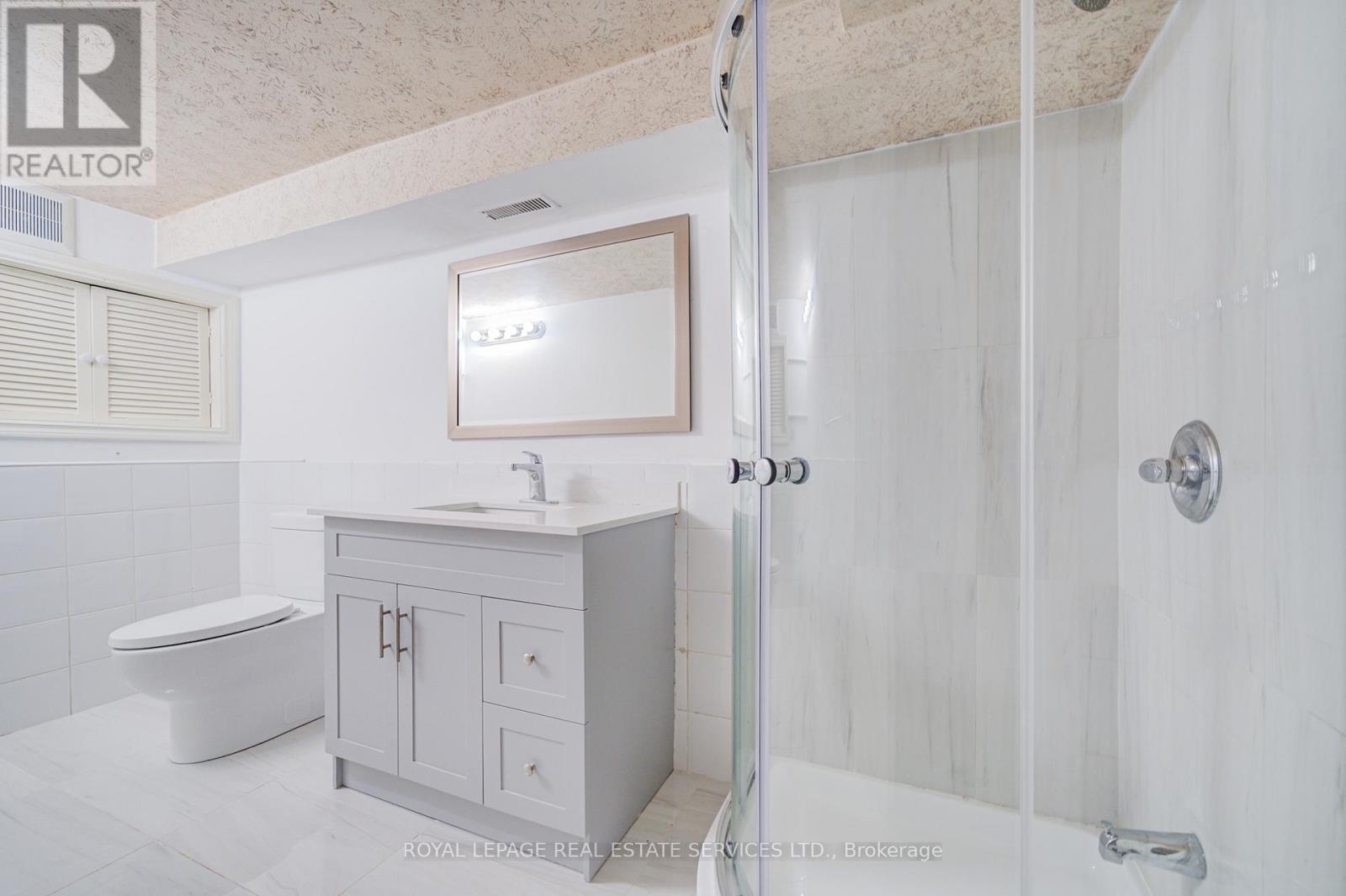 Lower - 4418 Hearthside Drive, Mississauga, Ontario  L5R 1R3 - Photo 26 - W12395145