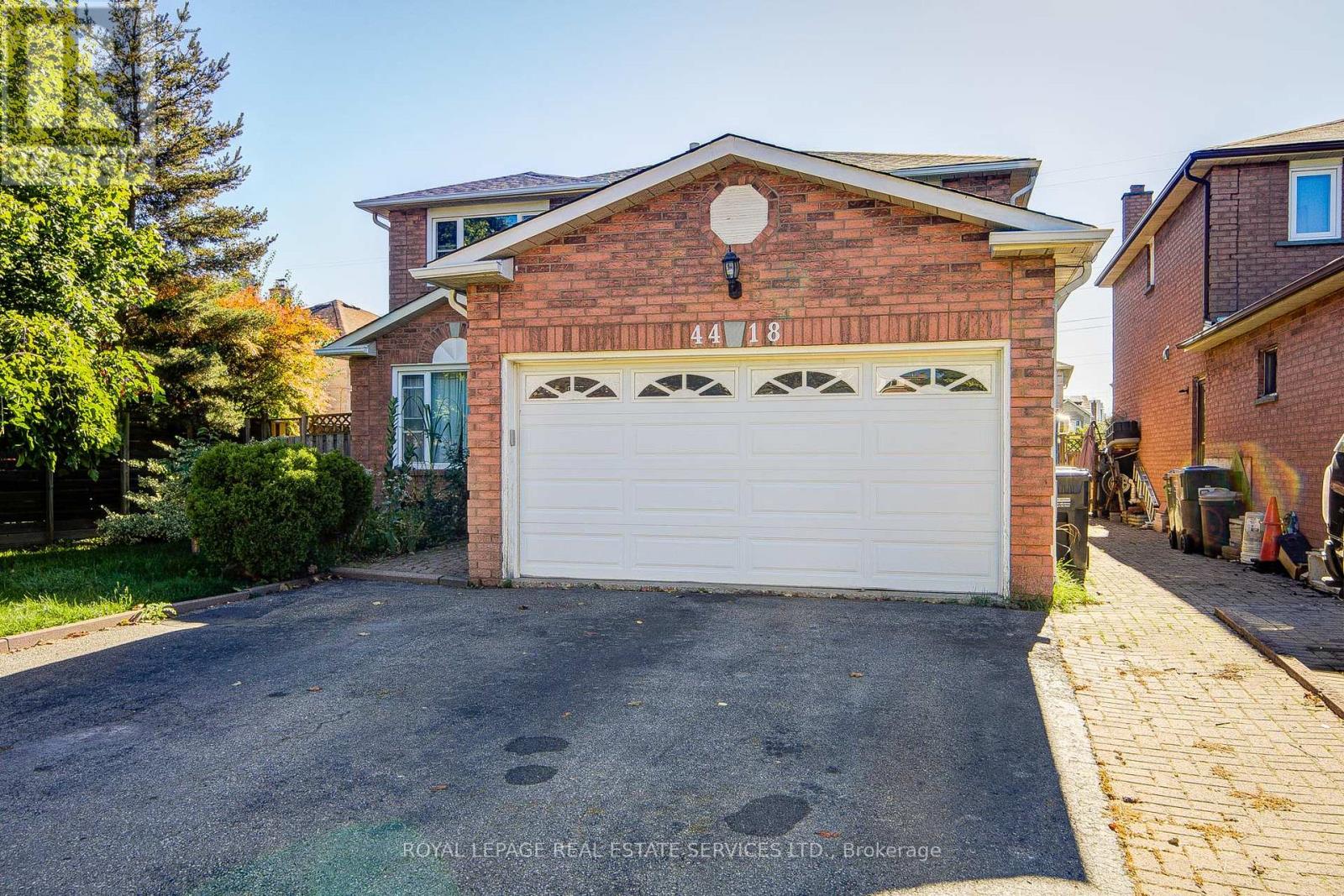 Lower - 4418 Hearthside Drive, Mississauga, Ontario  L5R 1R3 - Photo 3 - W12395145