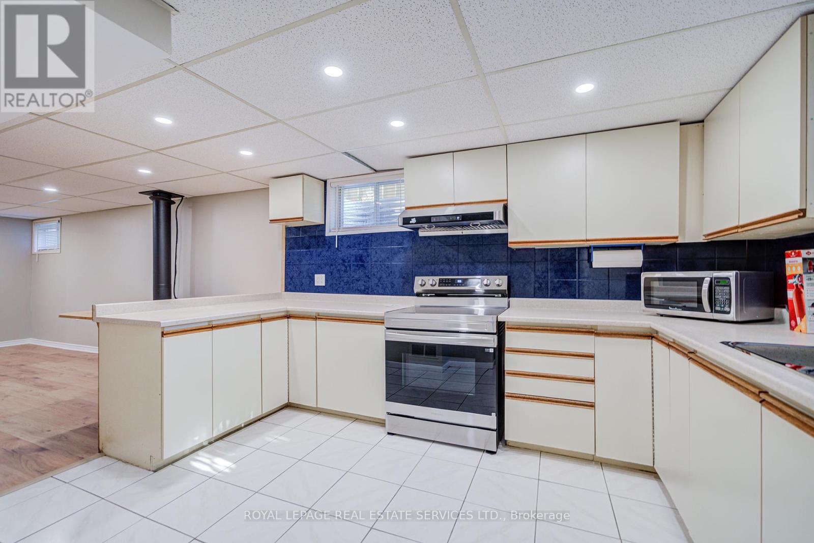 Lower - 4418 Hearthside Drive, Mississauga, Ontario  L5R 1R3 - Photo 12 - W12395145