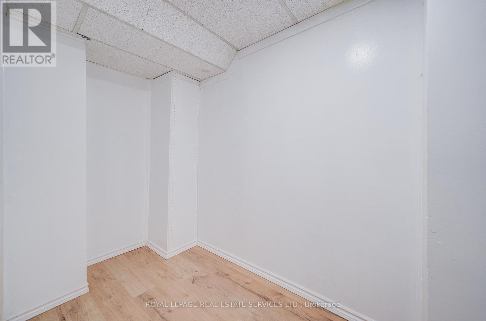 Lower - 4418 Hearthside Drive, Mississauga, Ontario  L5R 1R3 - Photo 20 - W12395145