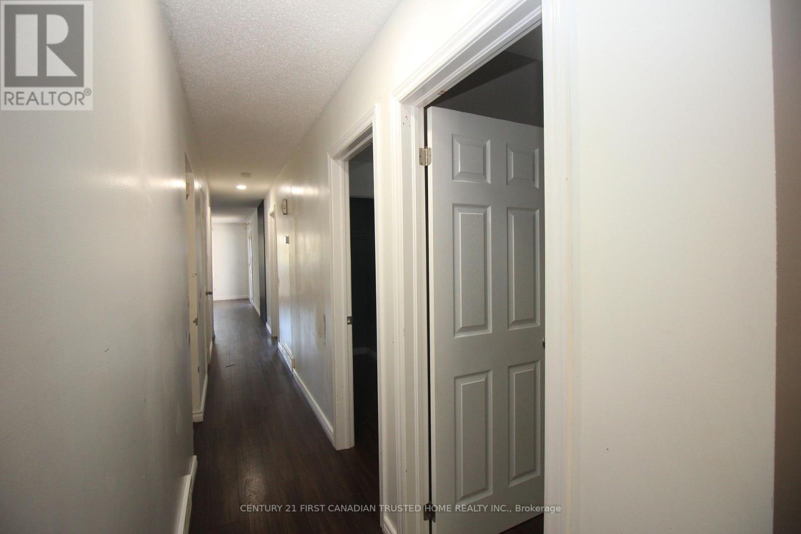 136 Lacey Crescent, London South (South X), Ontario  N6E 2E7 - Photo 14 - X12444067