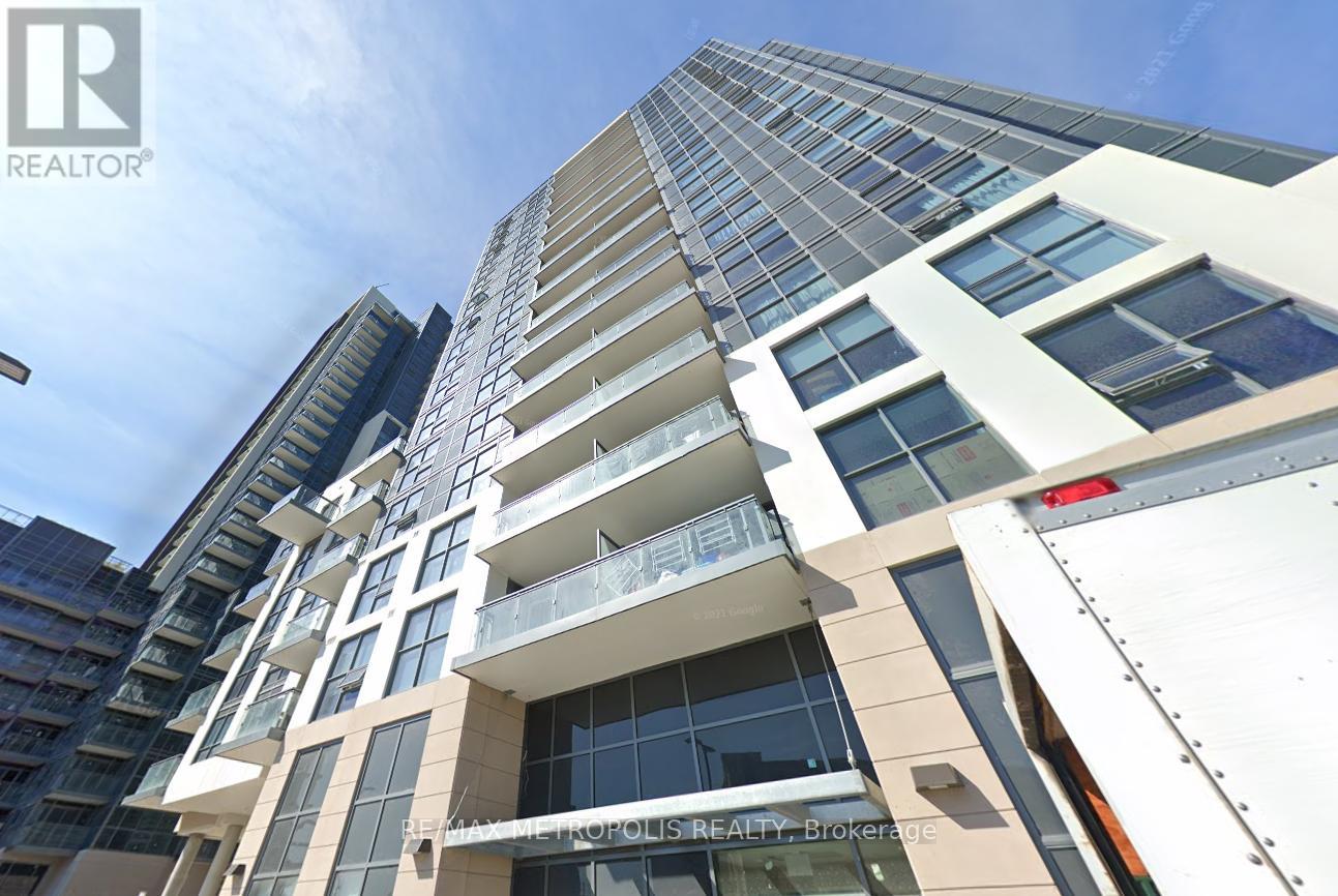 722 - 20 Meadowglen Place, Toronto (Woburn), Ontario  M1G 0A9 - Photo 1 - E12444510