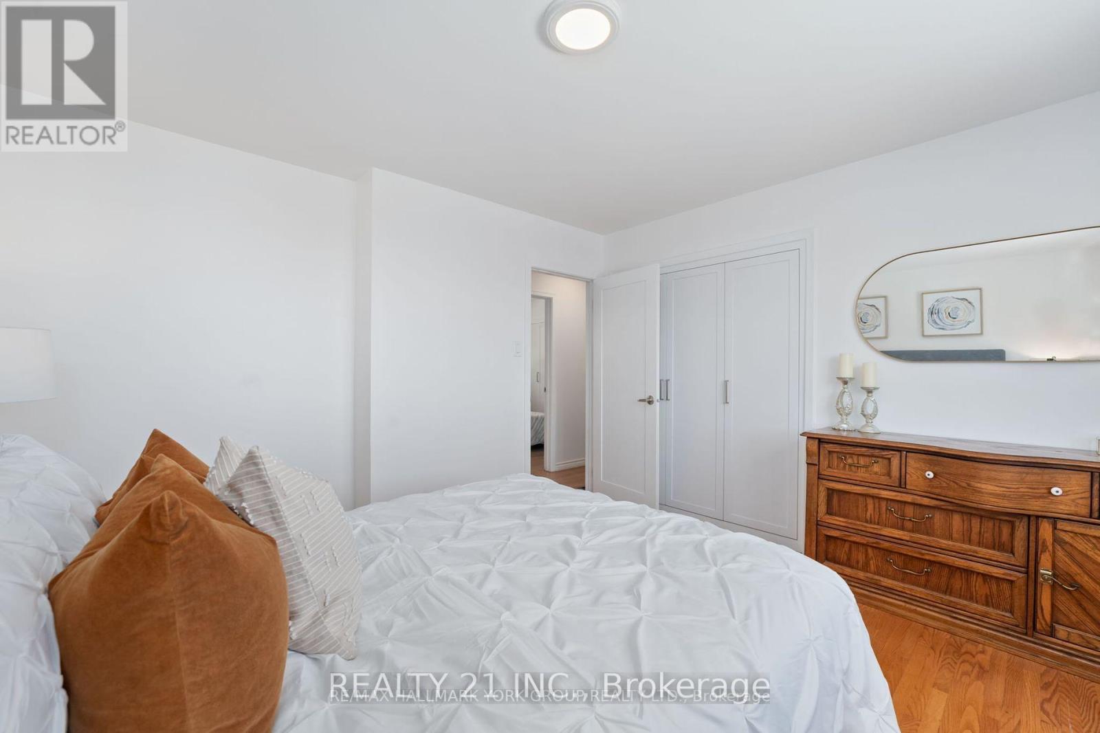 51 Sloley Road, Toronto (Cliffcrest), Ontario  M1M 1C7 - Photo 11 - E12444529