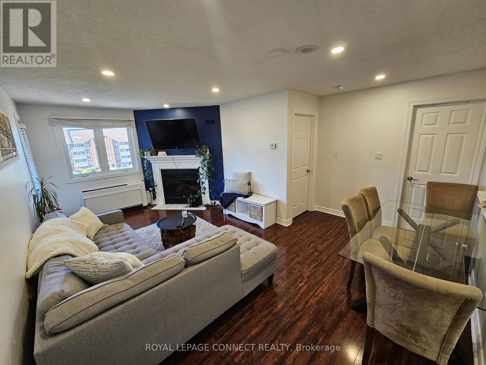 408 - 195 Lake Driveway W, Ajax, Ontario  L1S 7H7 - Photo 4 - E12444530