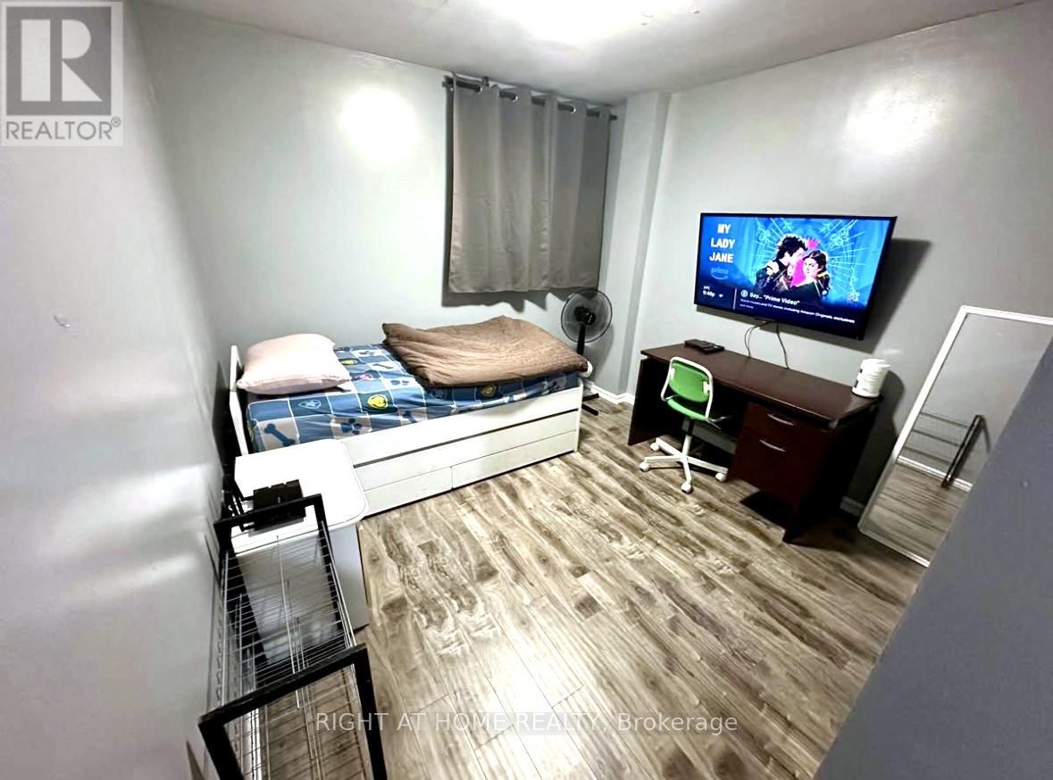 216 - 100 Dundalk Drive, Toronto (Dorset Park), Ontario  M1P 4V2 - Photo 17 - E12444534