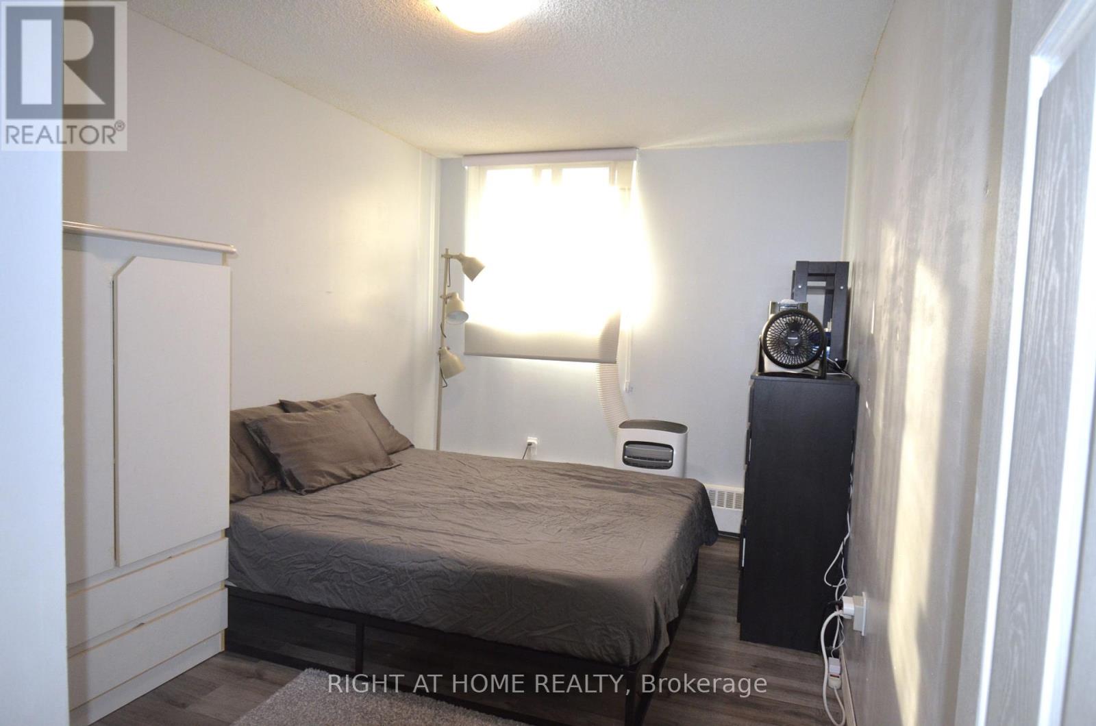 216 - 100 Dundalk Drive, Toronto (Dorset Park), Ontario  M1P 4V2 - Photo 19 - E12444534
