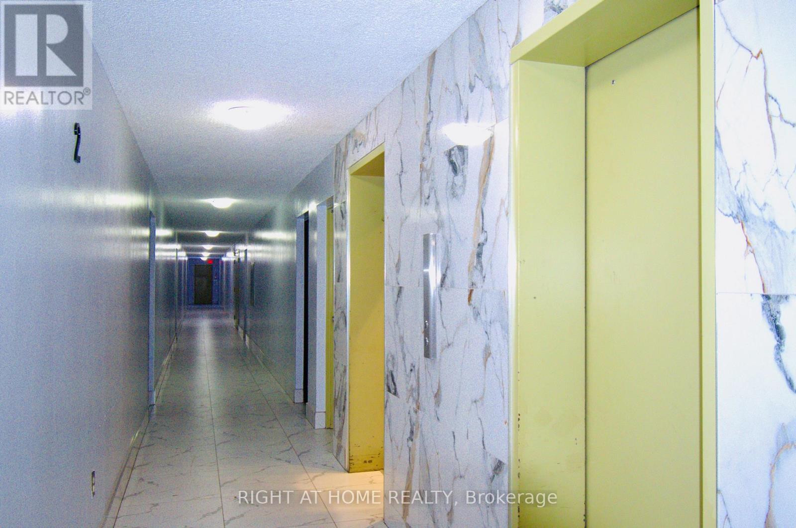 216 - 100 Dundalk Drive, Toronto (Dorset Park), Ontario  M1P 4V2 - Photo 6 - E12444534