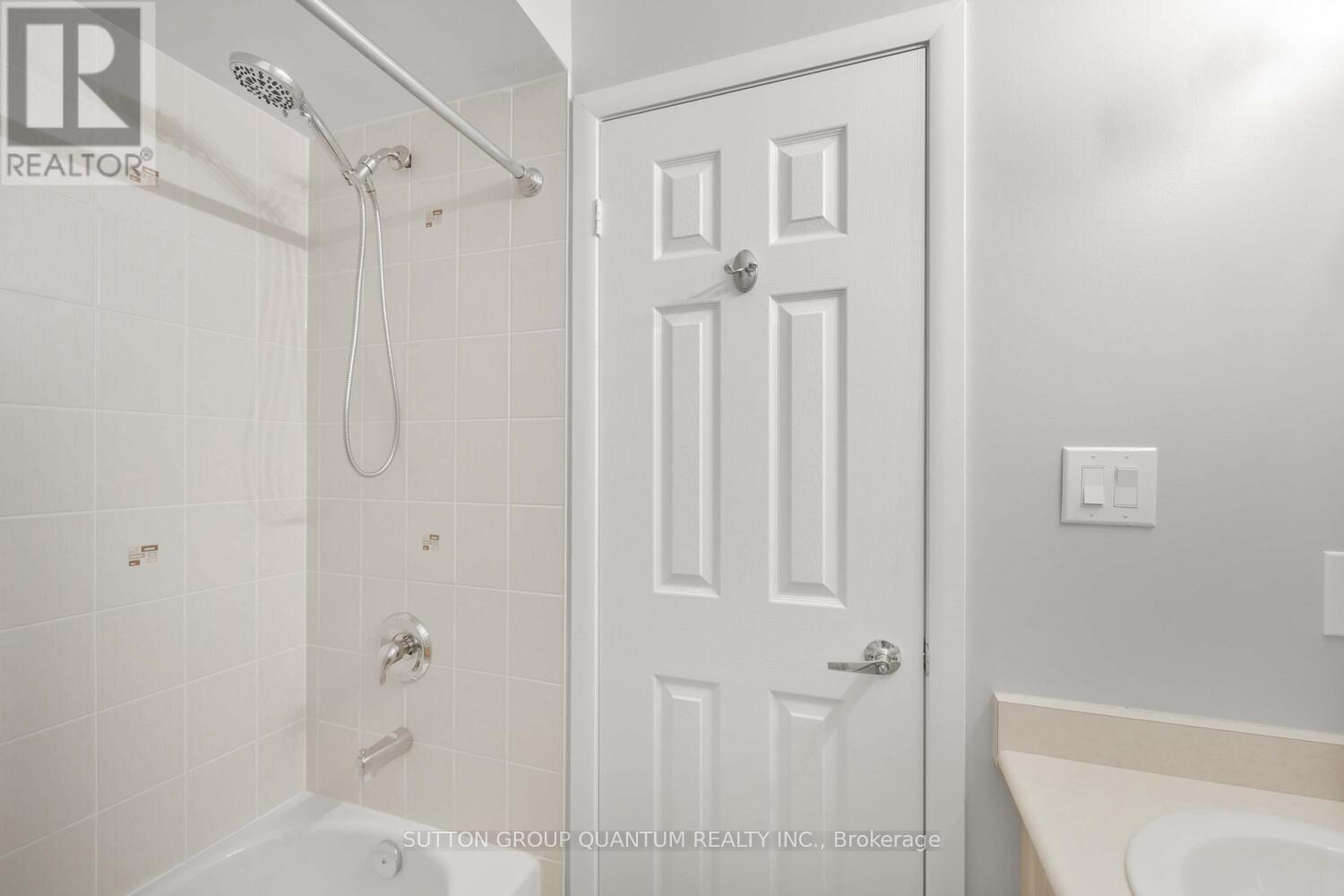 #38 - 1250 St Martins Drive, Pickering (Bay Ridges), Ontario  L1W 0A2 - Photo 24 - E12444552