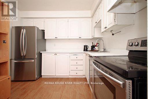 15 - 1330 Trowbridge Drive, Oshawa (Centennial), Ontario  L1G 7L1 - Photo 6 - E12444564