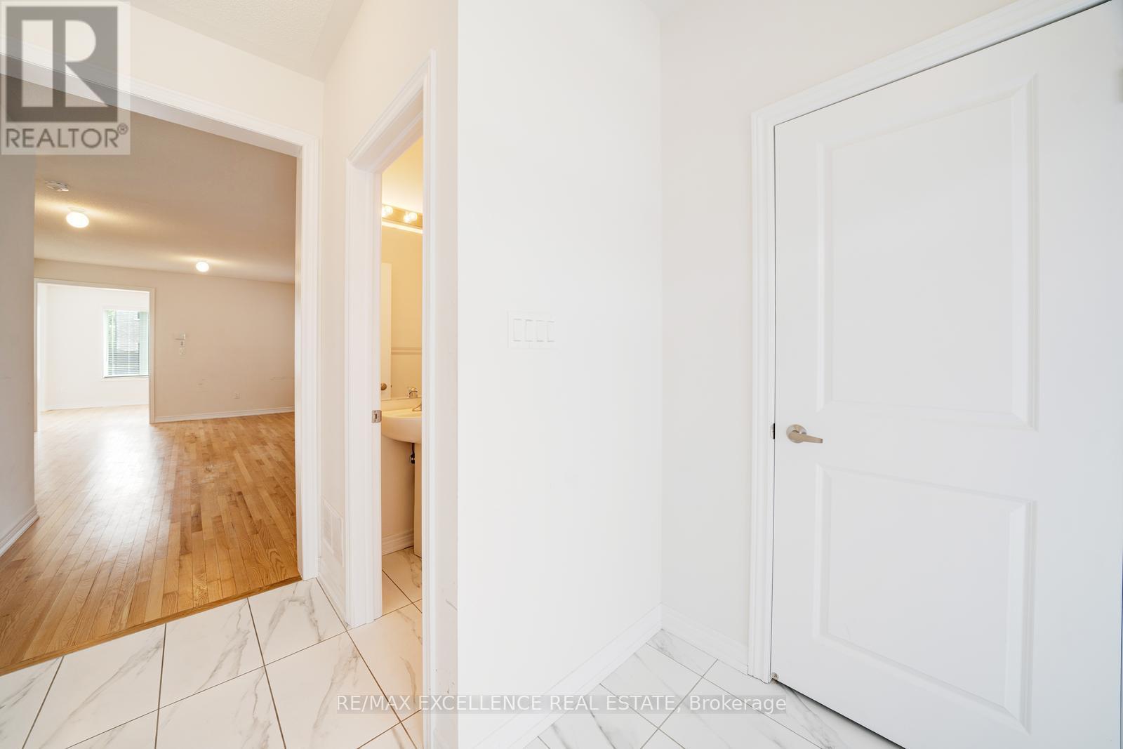 2085 Coppermine Street, Oshawa (Kedron), Ontario  L1L 0T2 - Photo 5 - E12444577