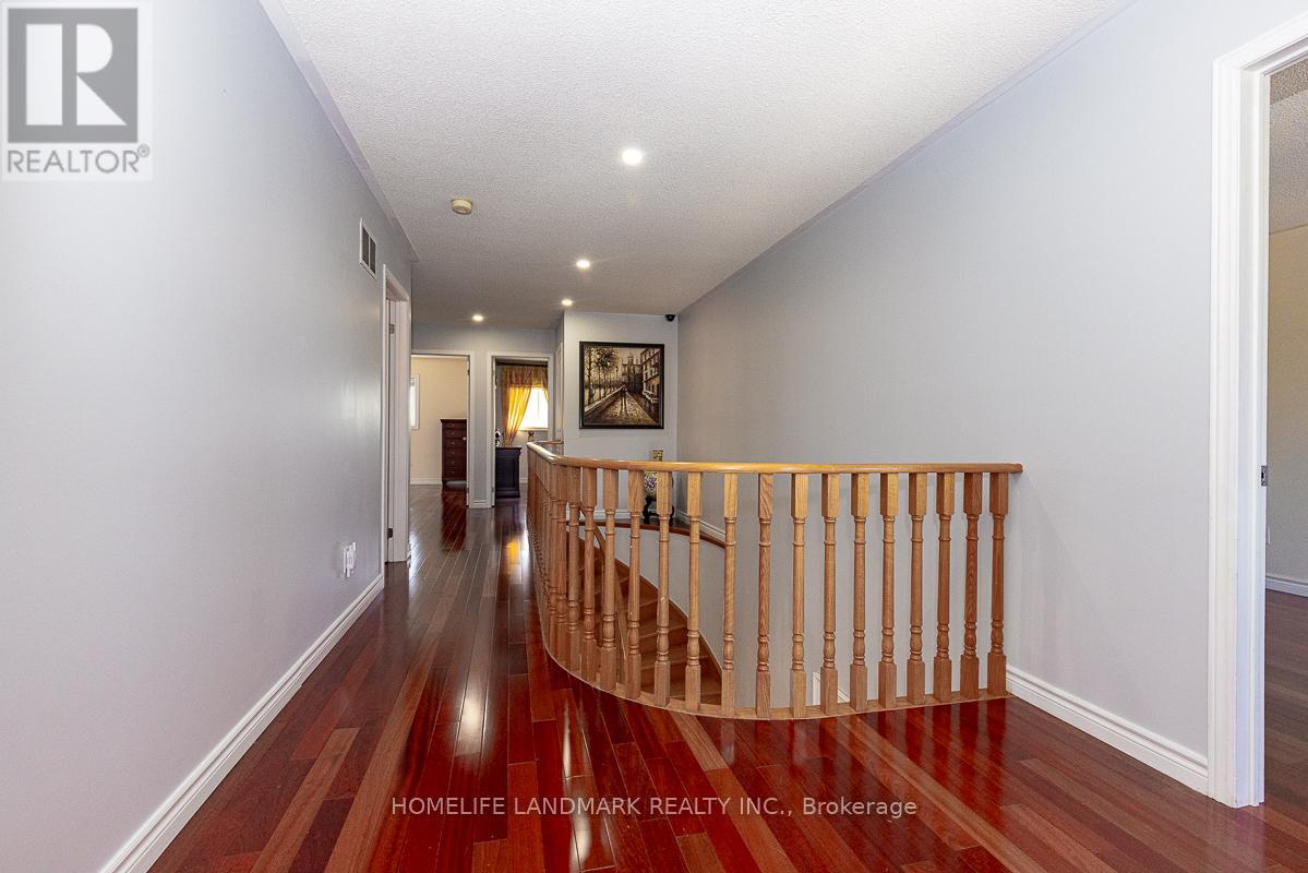 4 Pine Bough Manor, Richmond Hill (Devonsleigh), Ontario  L4S 1A4 - Photo 36 - N12444532