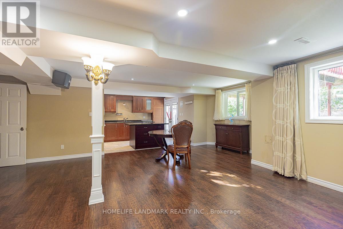 4 Pine Bough Manor, Richmond Hill (Devonsleigh), Ontario  L4S 1A4 - Photo 40 - N12444532