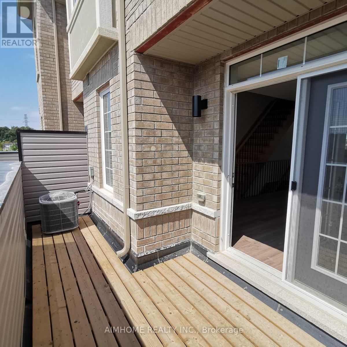 167 Harding Park Street, Newmarket, Ontario  L3Y 0E3 - Photo 8 - N12444578