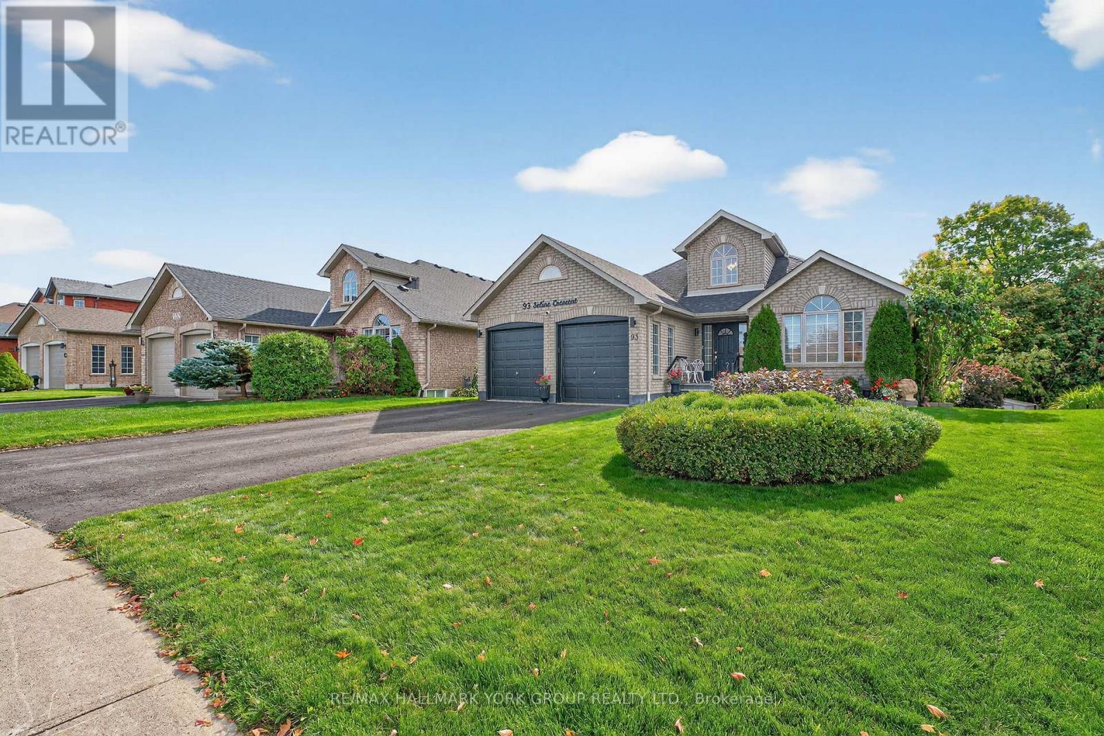 93 Seline Crescent, Barrie (Painswick South), Ontario  L4N 5V7 - Photo 1 - S12444553