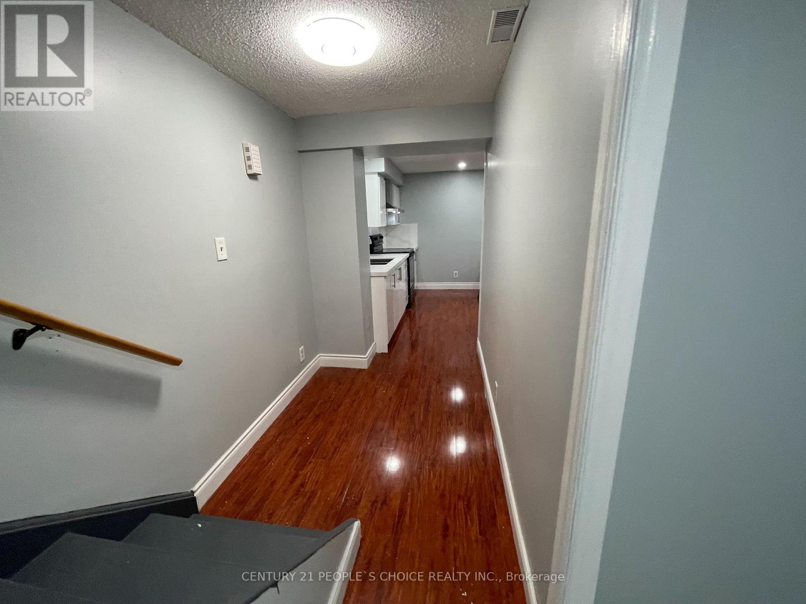 Lower Level - 340 Bristol Road, Mississauga, Ontario  L5R 2J7 - Photo 12 - W12444525