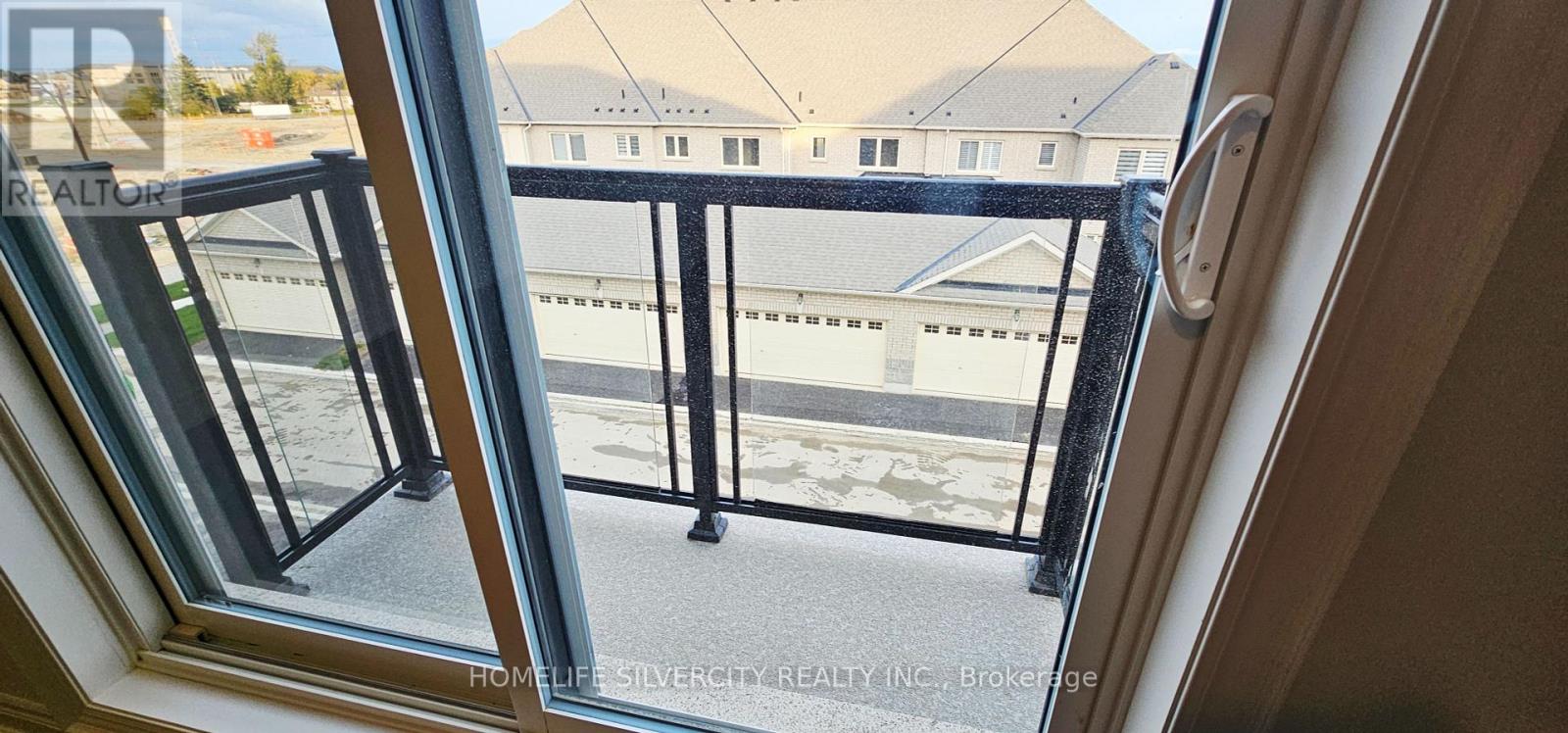 383 Inspire Boulevard, Brampton (Sandringham-Wellington North), Ontario  L6R 4E4 - Photo 18 - W12444526