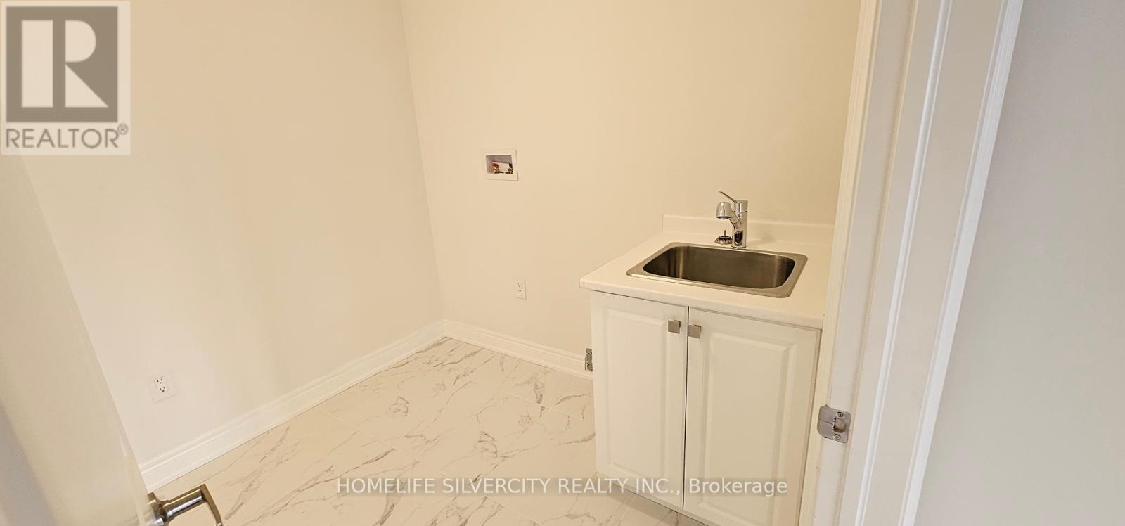 383 Inspire Boulevard, Brampton (Sandringham-Wellington North), Ontario  L6R 4E4 - Photo 9 - W12444526