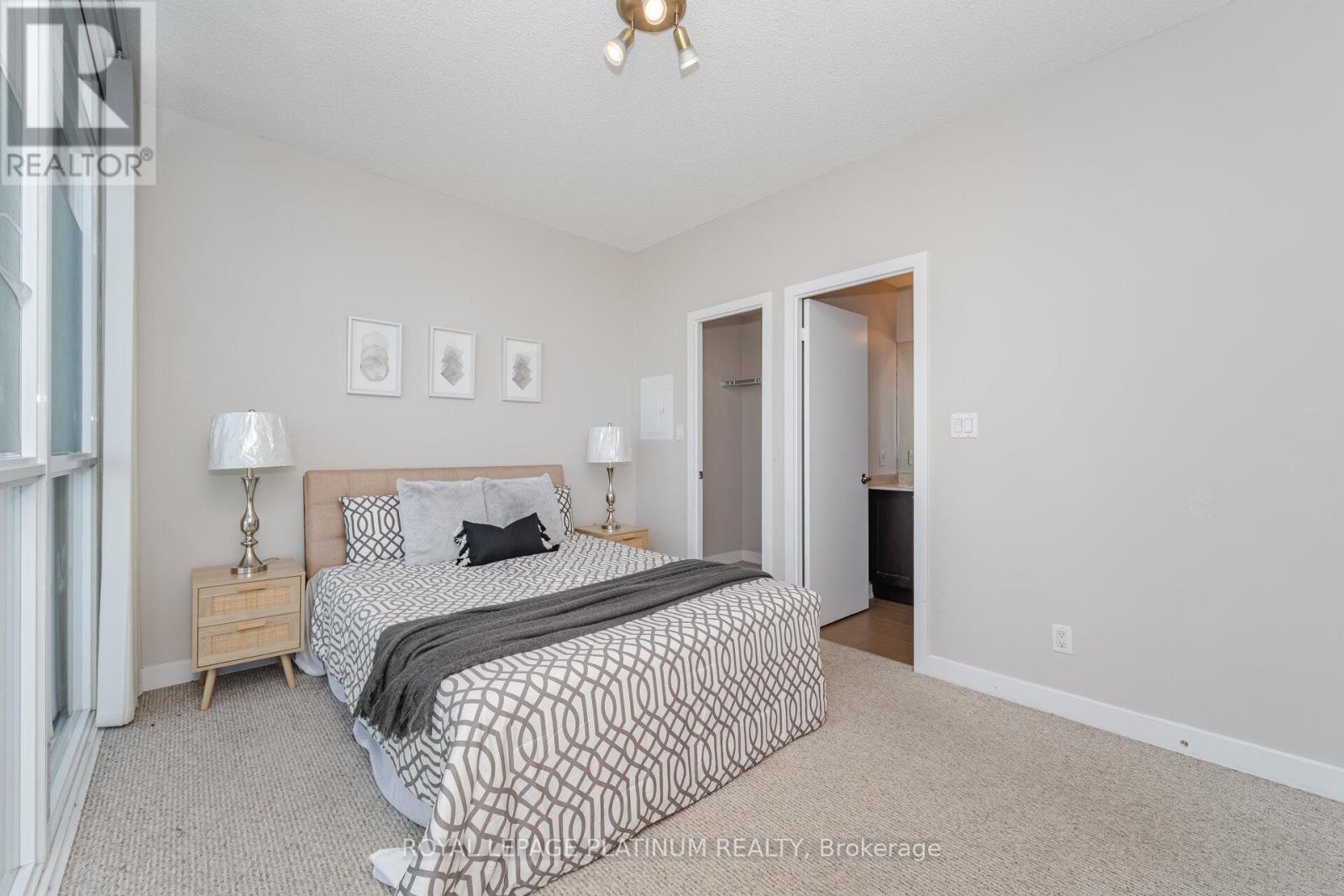 2406 - 4065 Brickstone Mews, Mississauga, Ontario  L5B 0G3 - Photo 18 - W12444531