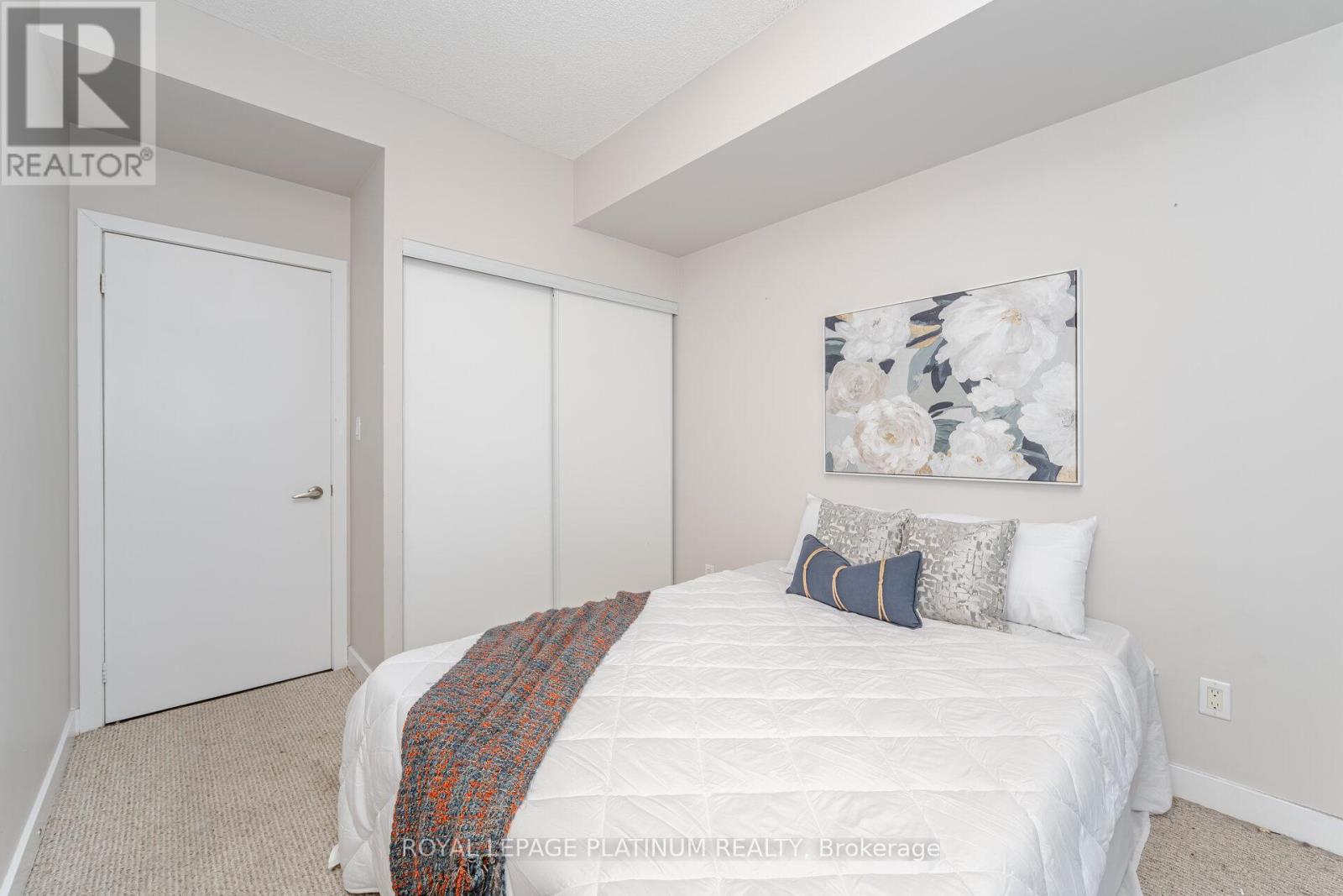 2406 - 4065 Brickstone Mews, Mississauga, Ontario  L5B 0G3 - Photo 21 - W12444531