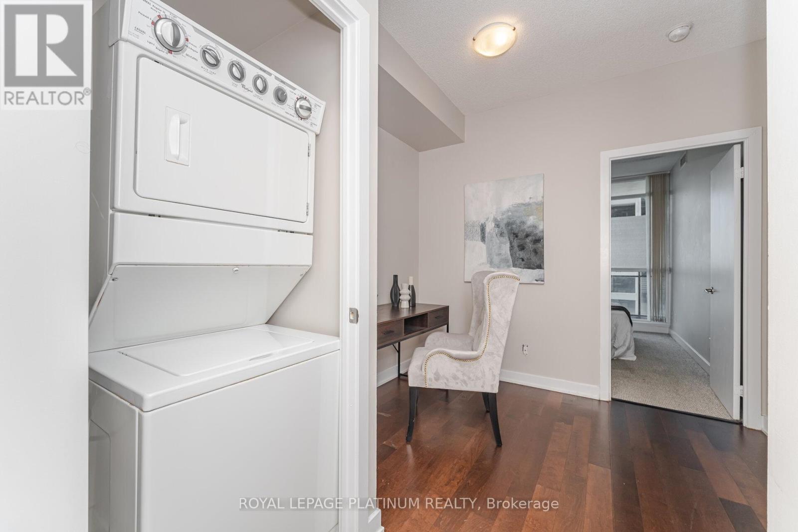 2406 - 4065 Brickstone Mews, Mississauga, Ontario  L5B 0G3 - Photo 23 - W12444531